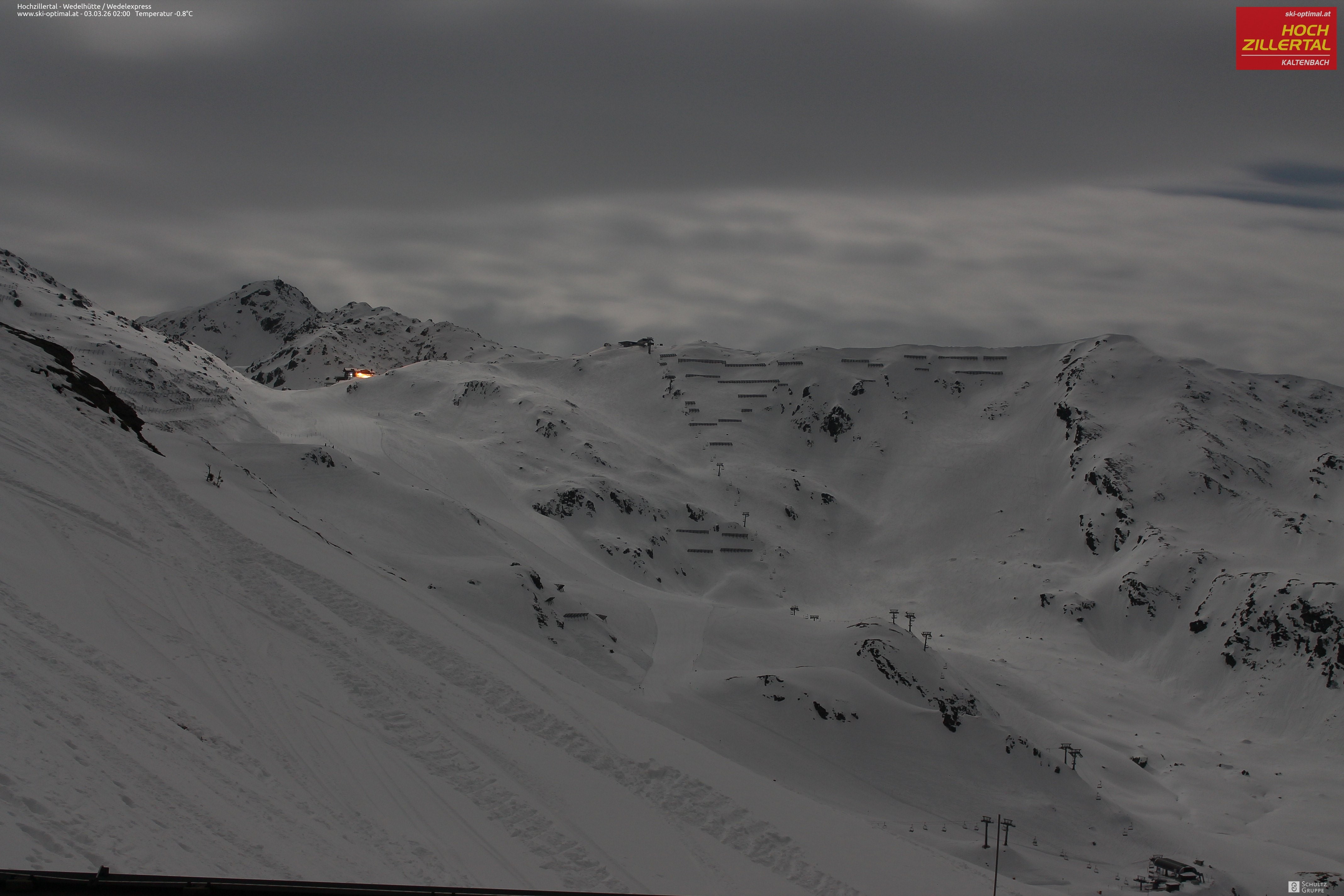 Archiv Foto Webcam Hochzillertal: Blick zur Wedelhütte