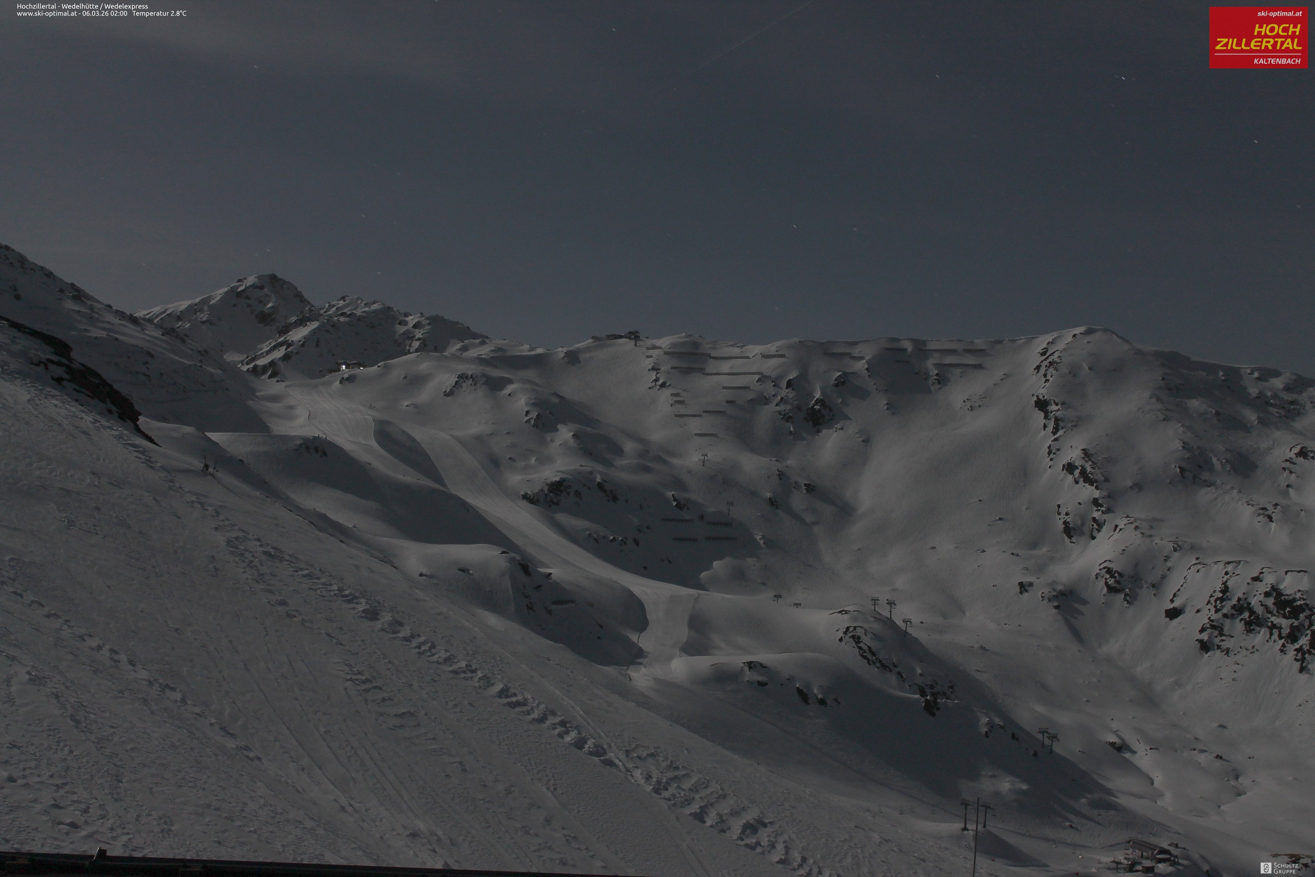 Archiv Foto Webcam Hochzillertal: Blick zur Wedelhütte