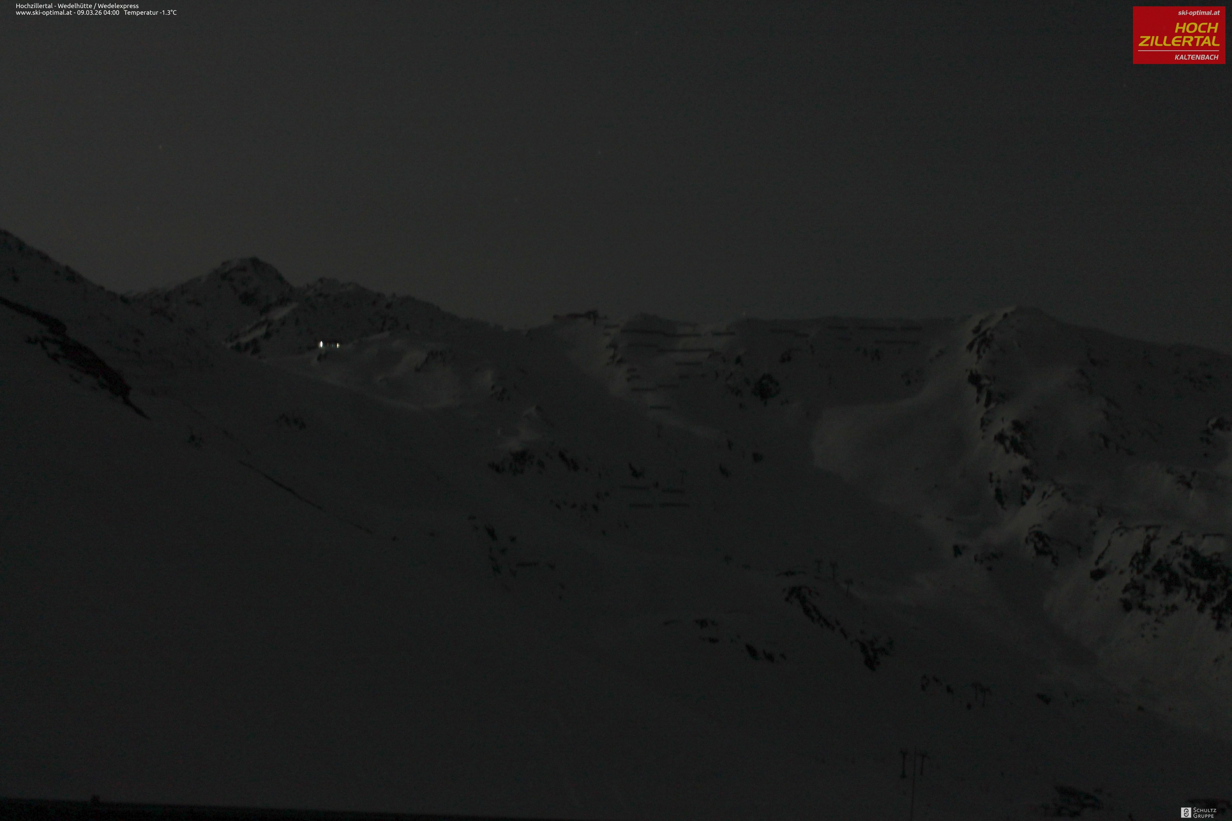 Archiv Foto Webcam Hochzillertal: Blick zur Wedelhütte