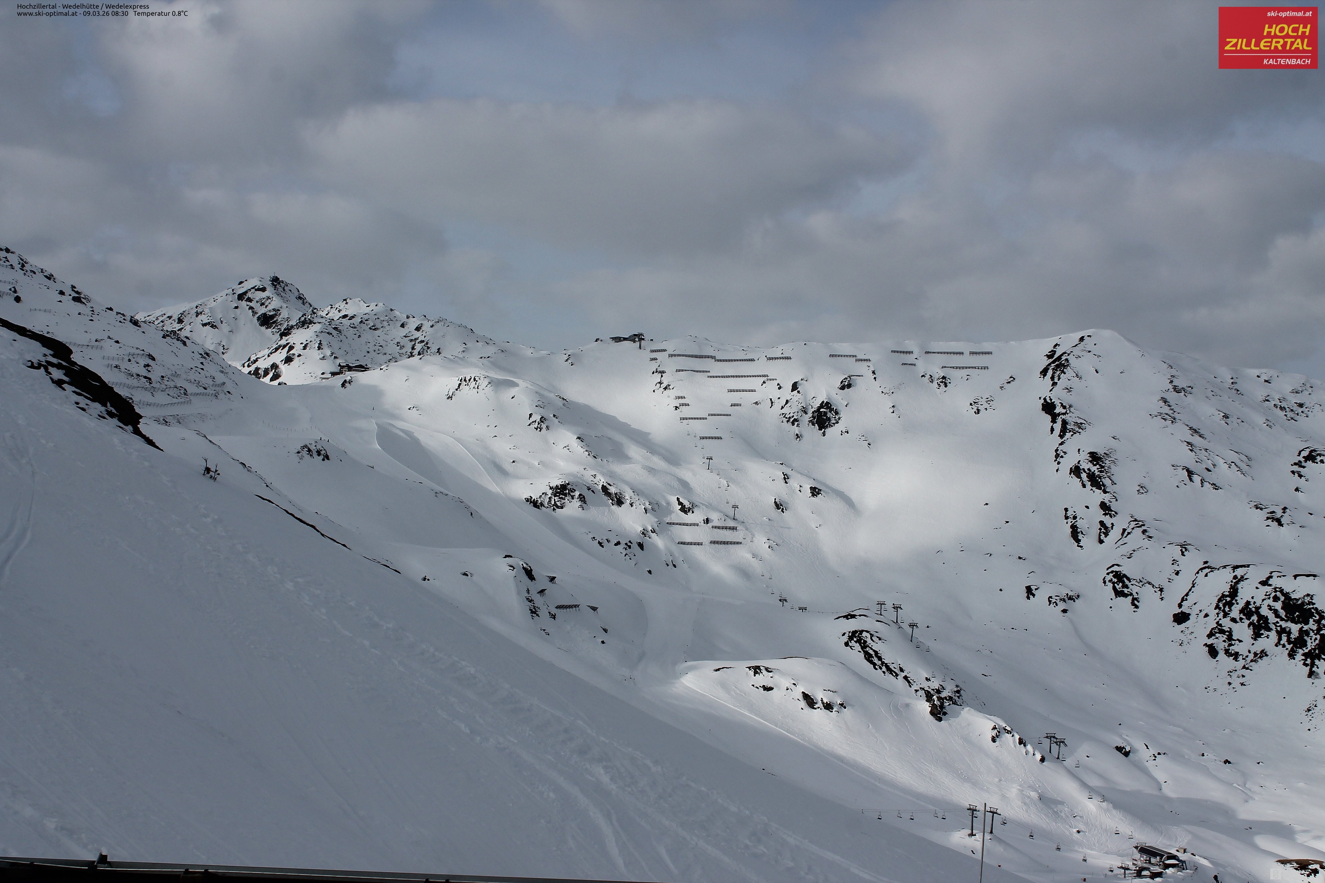 Archiv Foto Webcam Hochzillertal: Blick zur Wedelhütte