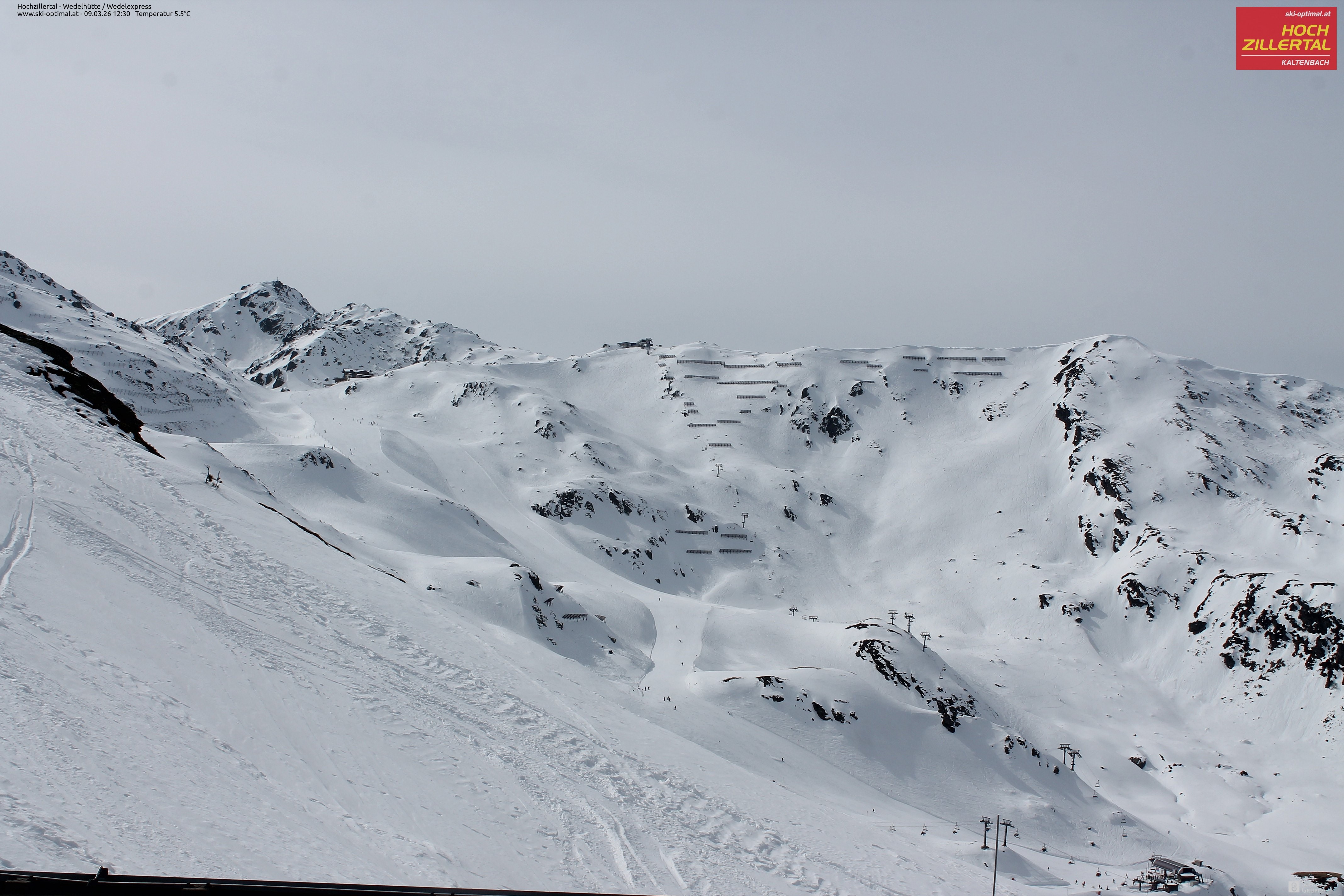 Archiv Foto Webcam Hochzillertal: Blick zur Wedelhütte