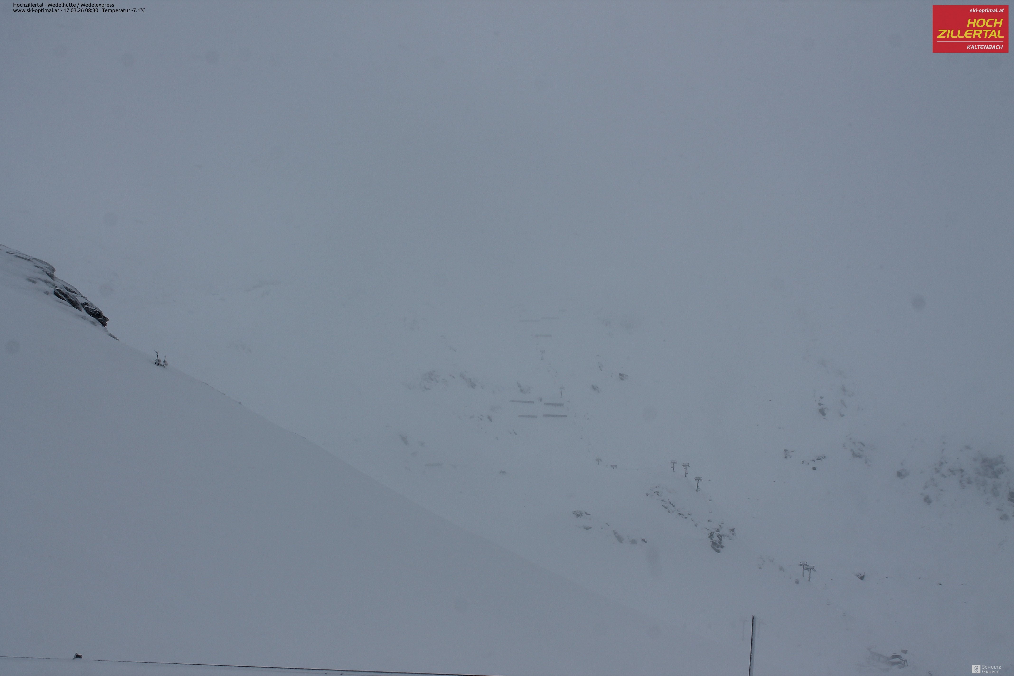 Archiv Foto Webcam Hochzillertal: Blick zur Wedelhütte