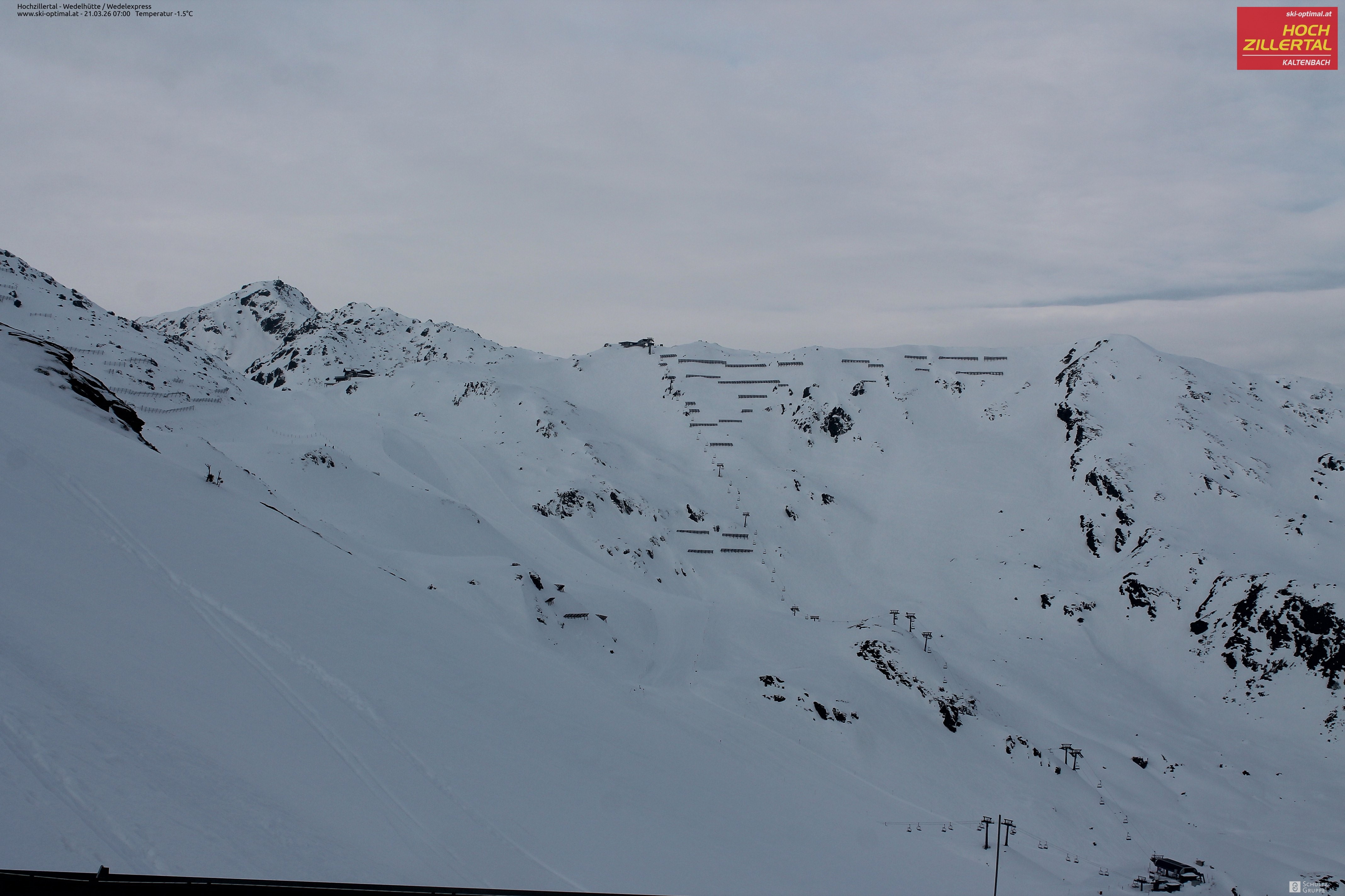 Archiv Foto Webcam Hochzillertal: Blick zur Wedelhütte