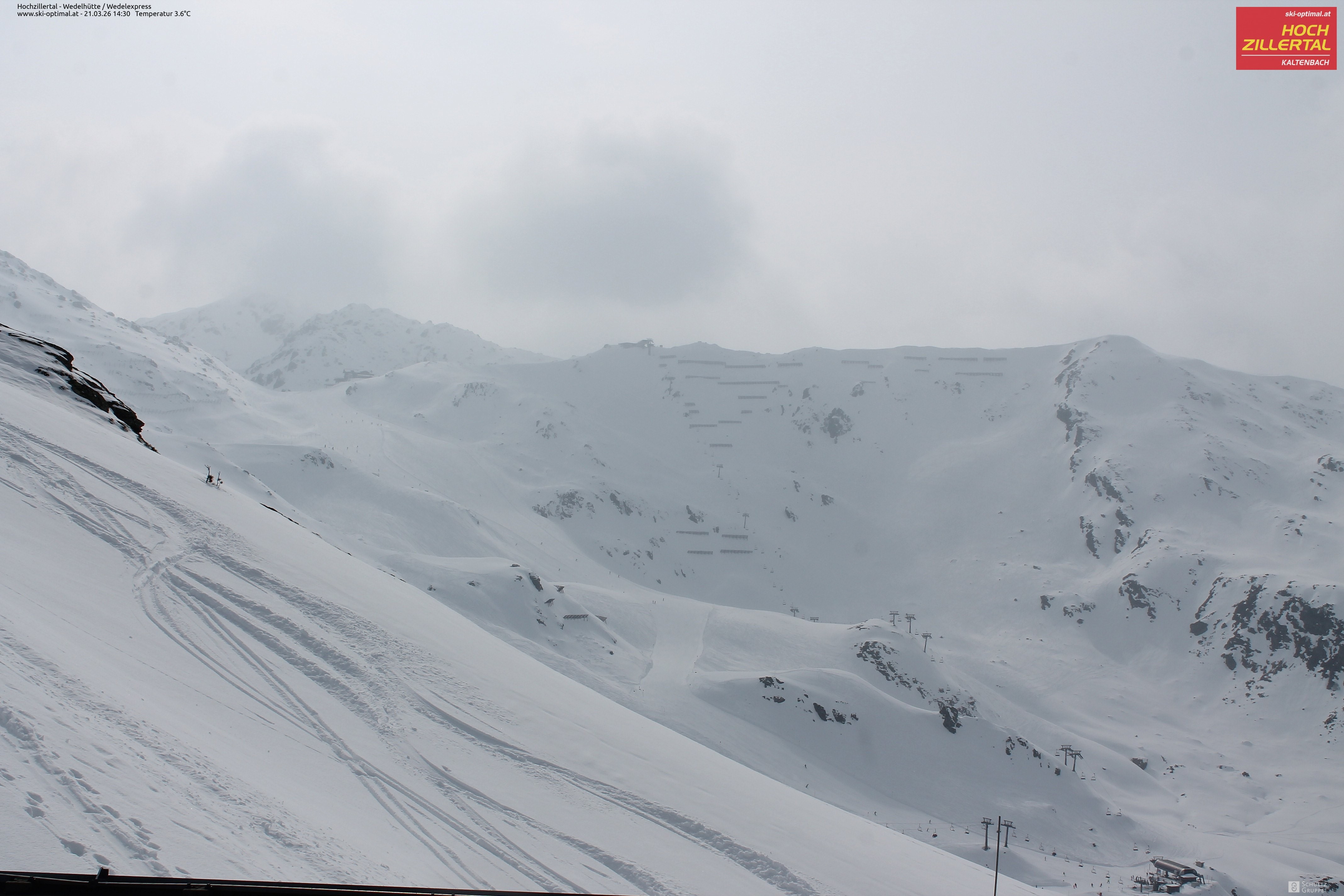 Archiv Foto Webcam Hochzillertal: Blick zur Wedelhütte