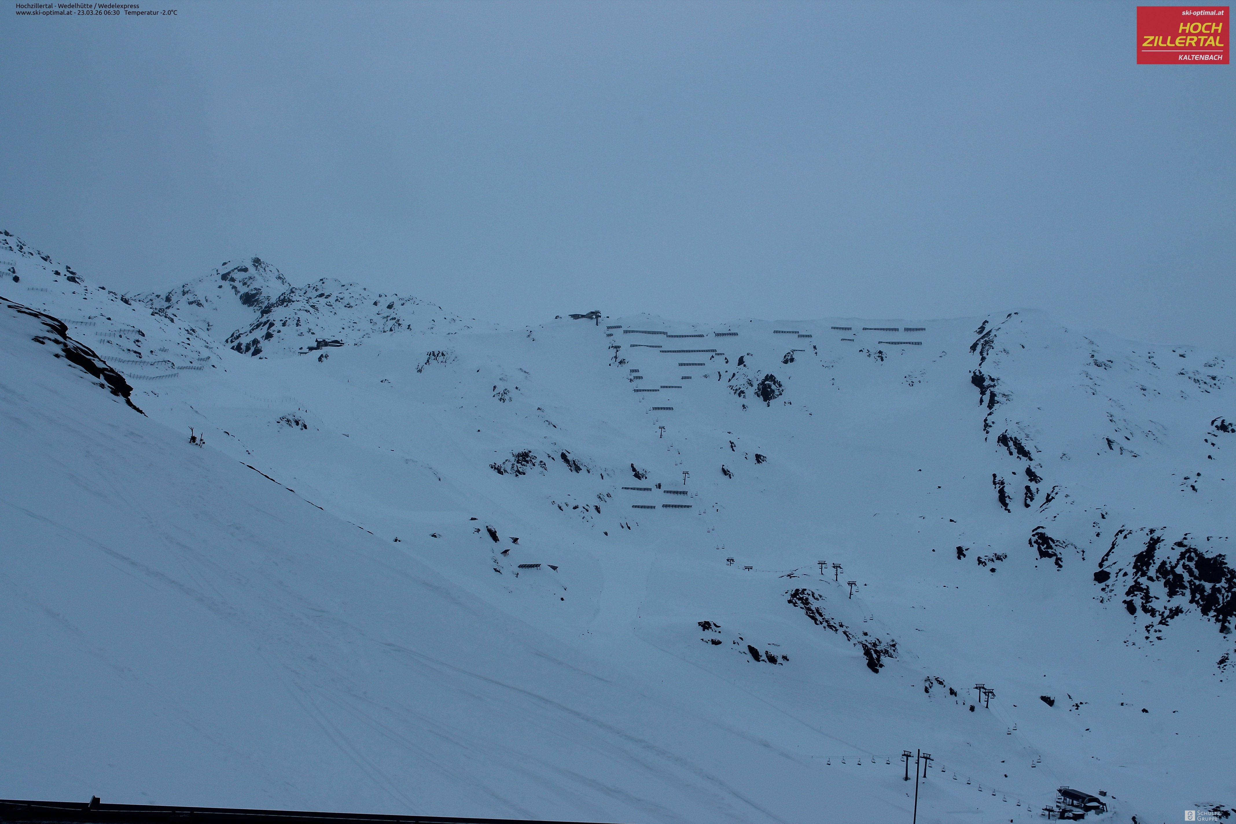 Archiv Foto Webcam Hochzillertal: Blick zur Wedelhütte