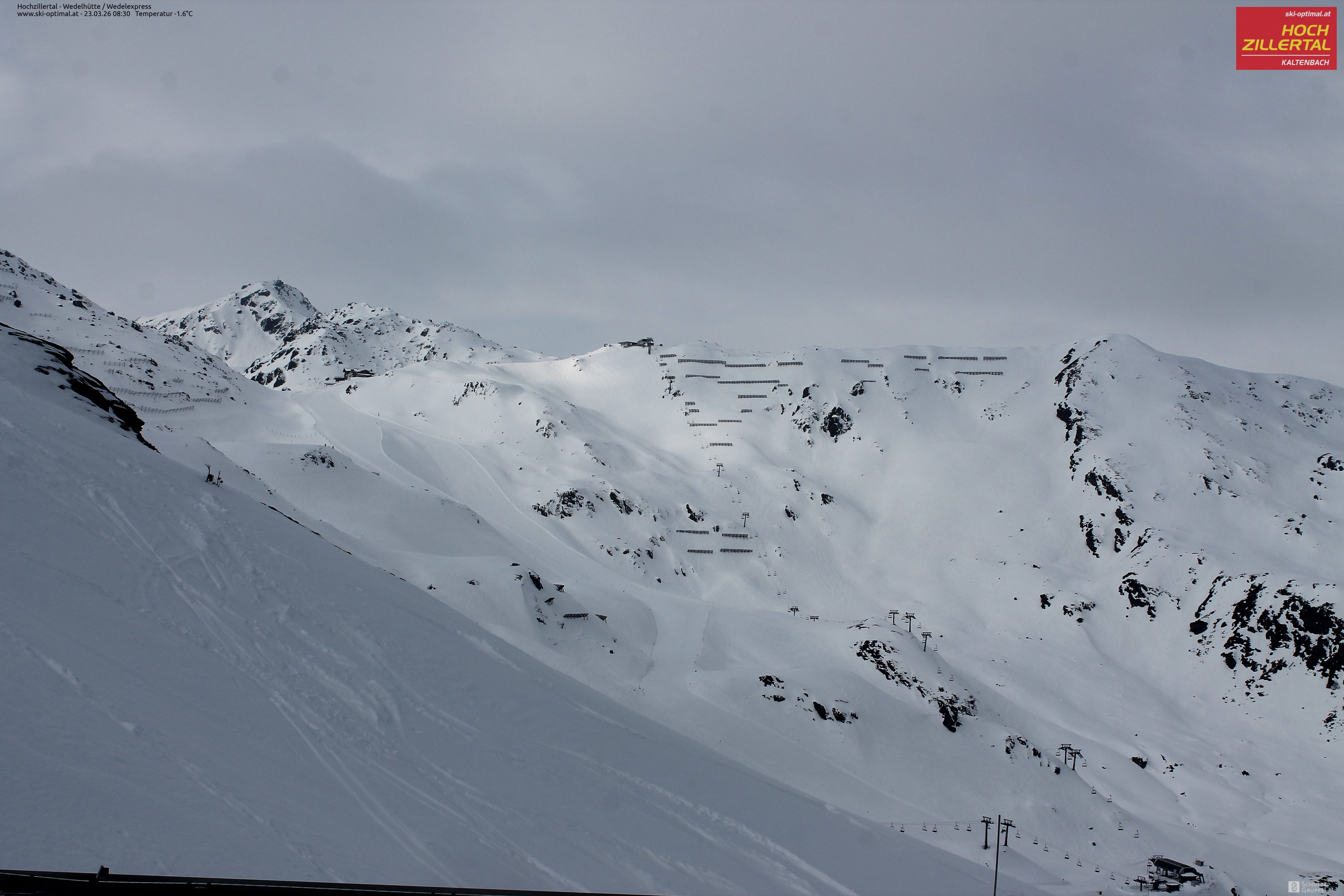 Archiv Foto Webcam Hochzillertal: Blick zur Wedelhütte
