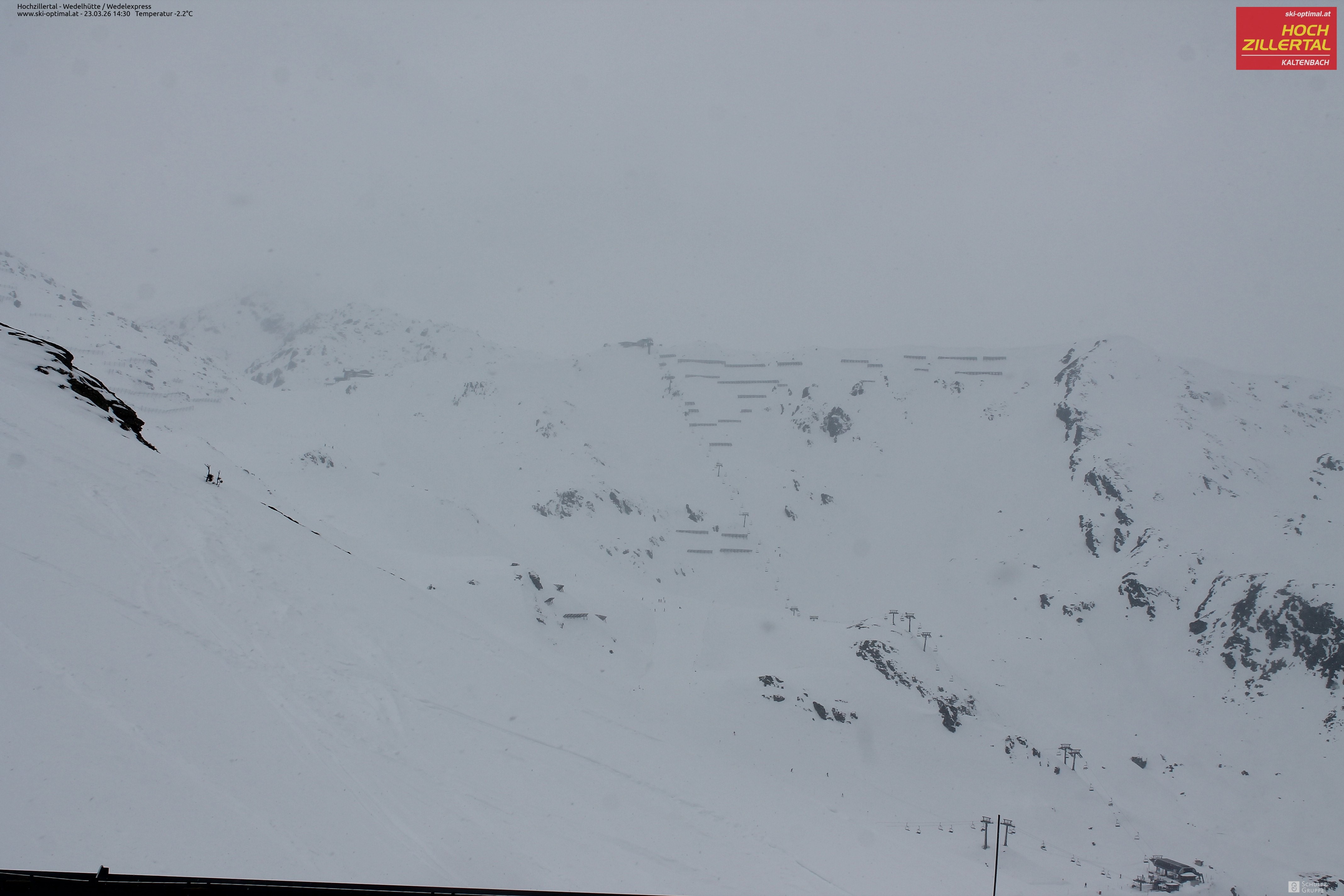 Archiv Foto Webcam Hochzillertal: Blick zur Wedelhütte