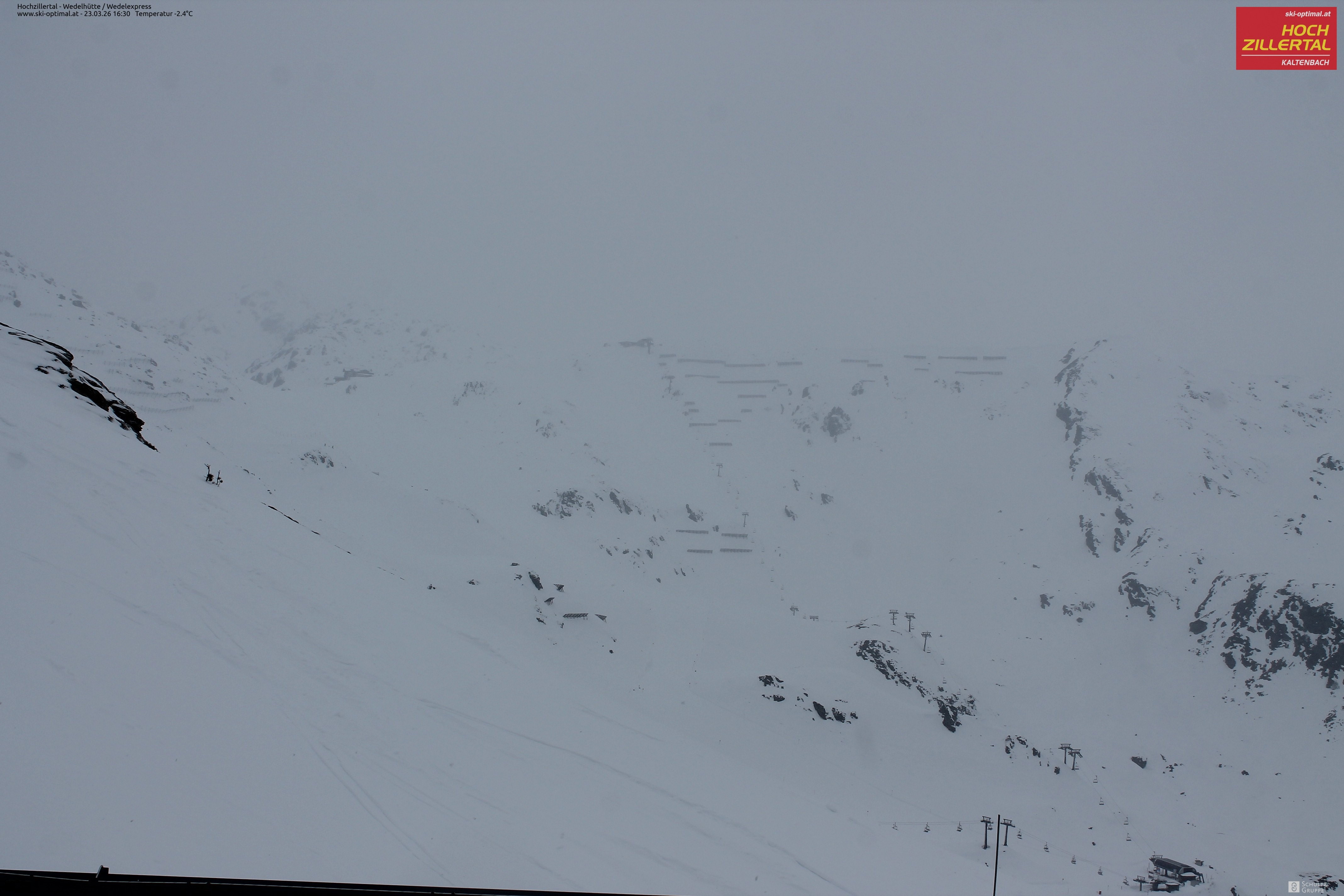Archiv Foto Webcam Hochzillertal: Blick zur Wedelhütte