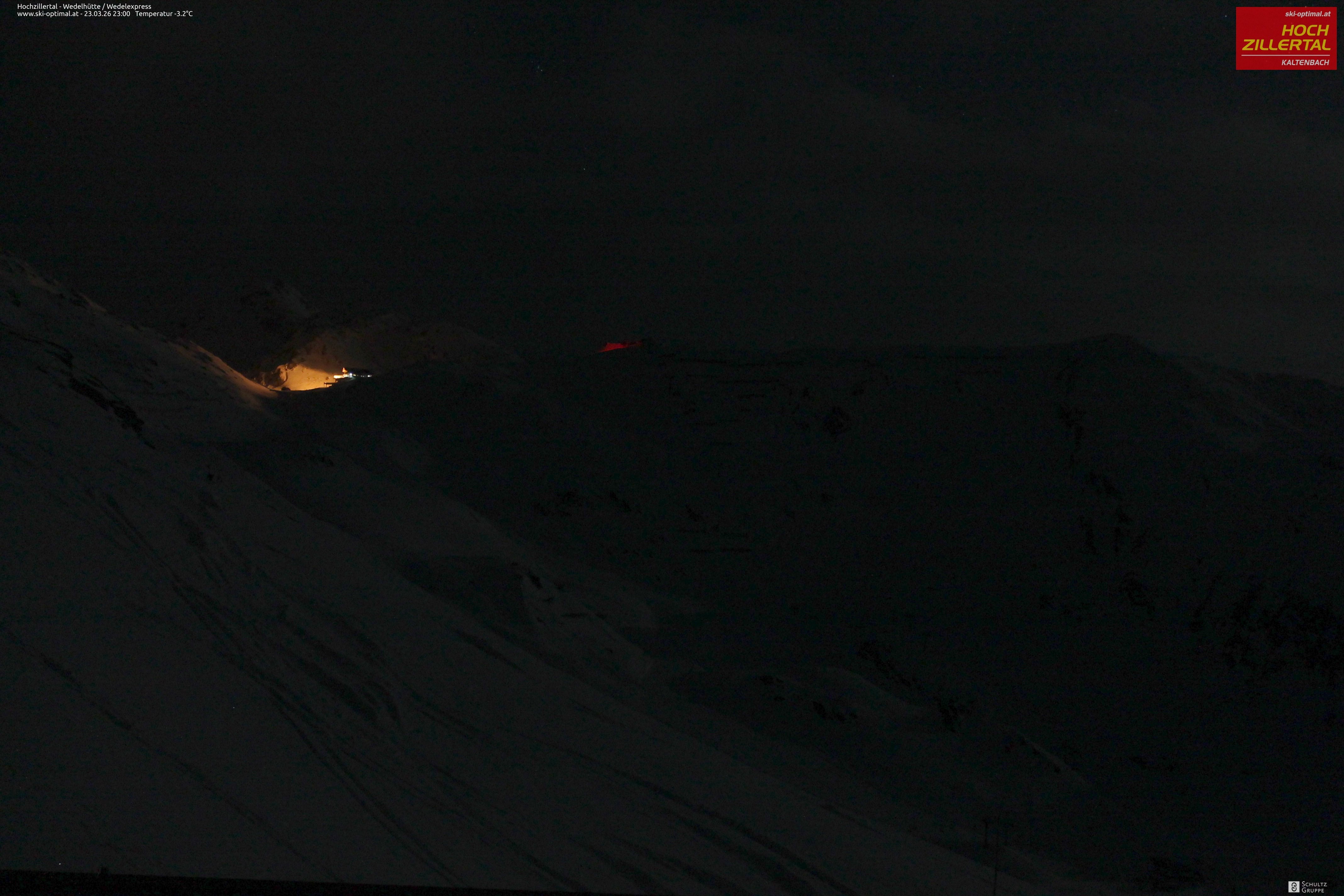 Archiv Foto Webcam Hochzillertal: Blick zur Wedelhütte
