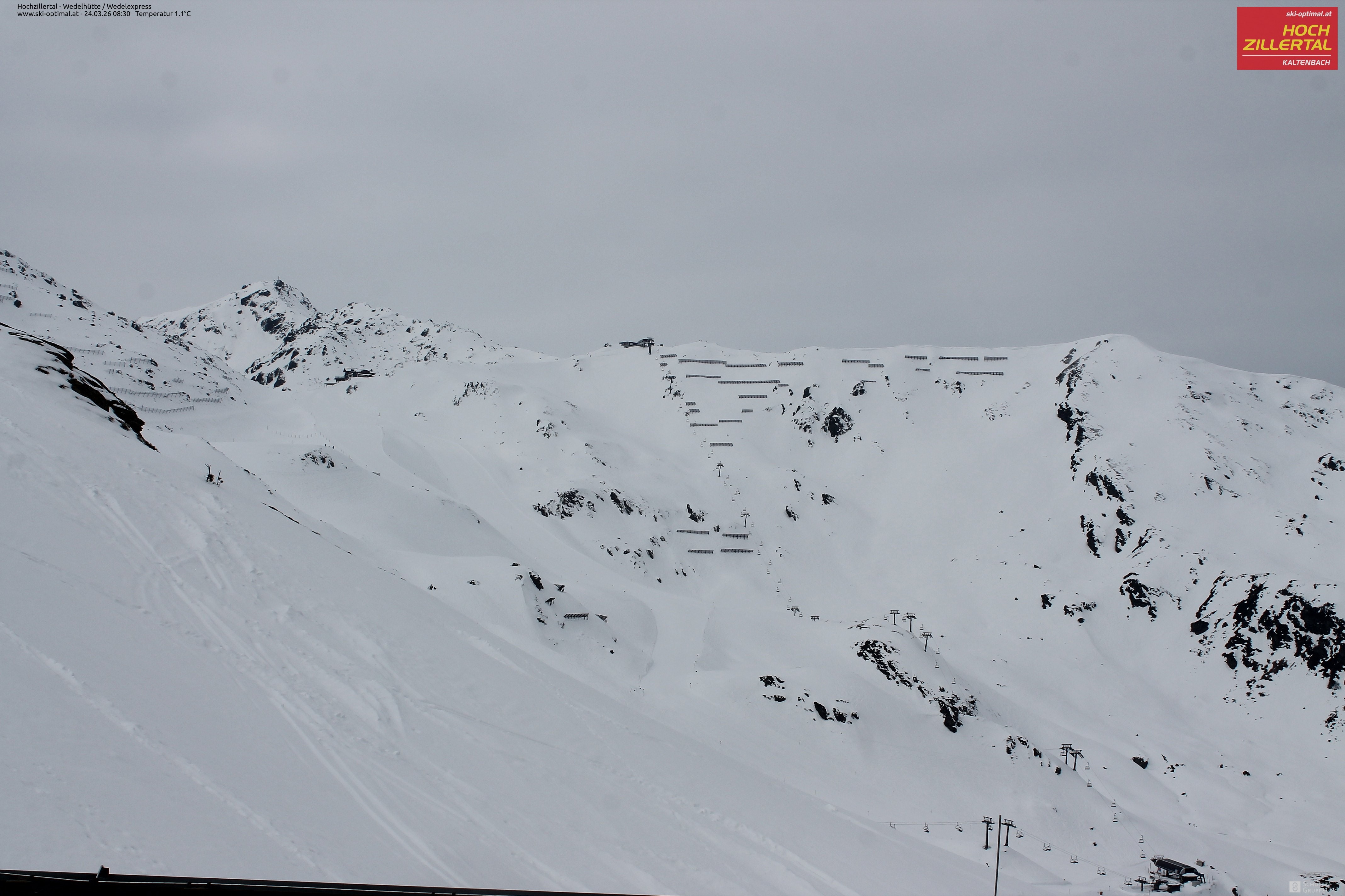 Archiv Foto Webcam Hochzillertal: Blick zur Wedelhütte