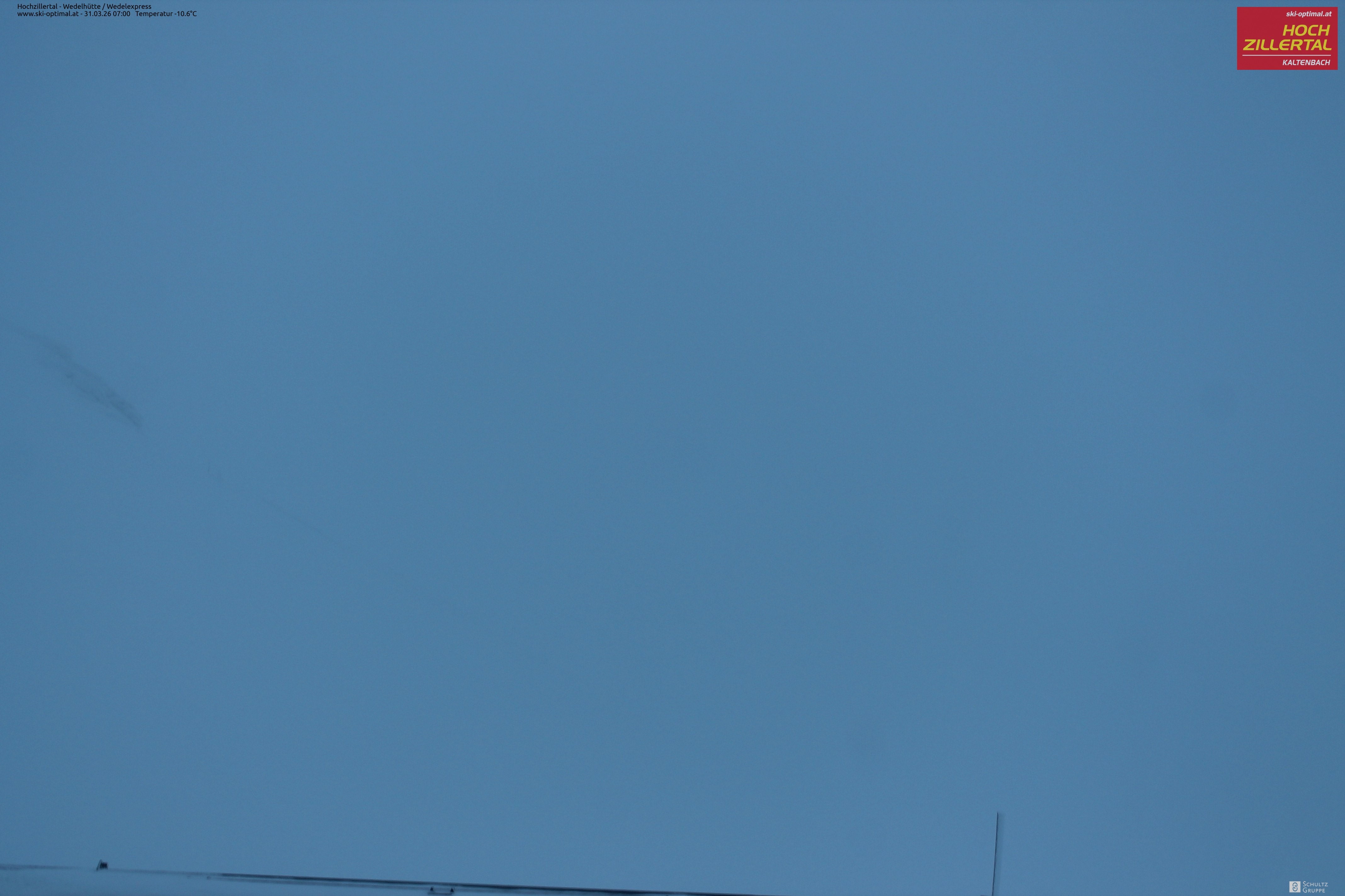 Archiv Foto Webcam Hochzillertal: Blick zur Wedelhütte