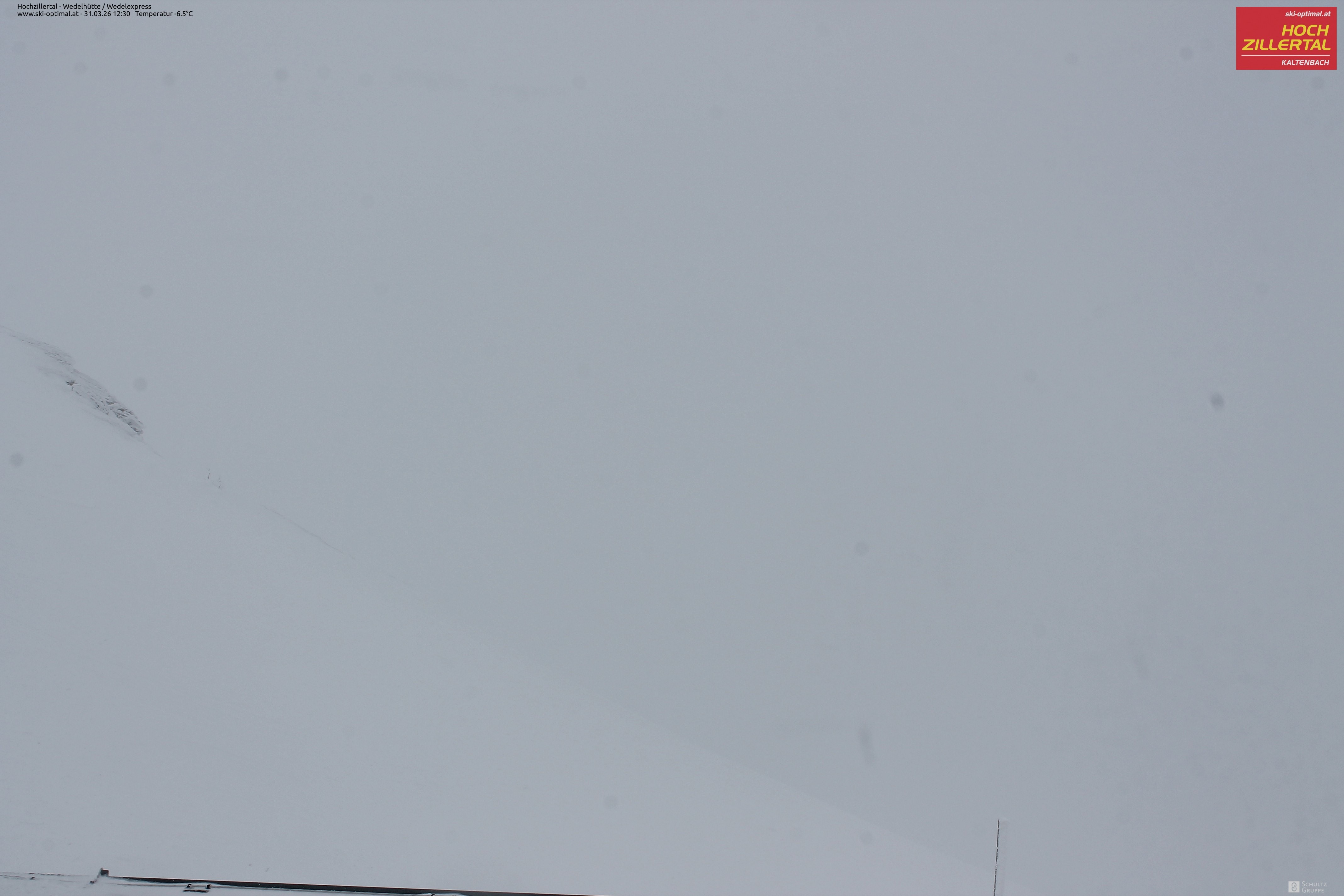 Archiv Foto Webcam Hochzillertal: Blick zur Wedelhütte