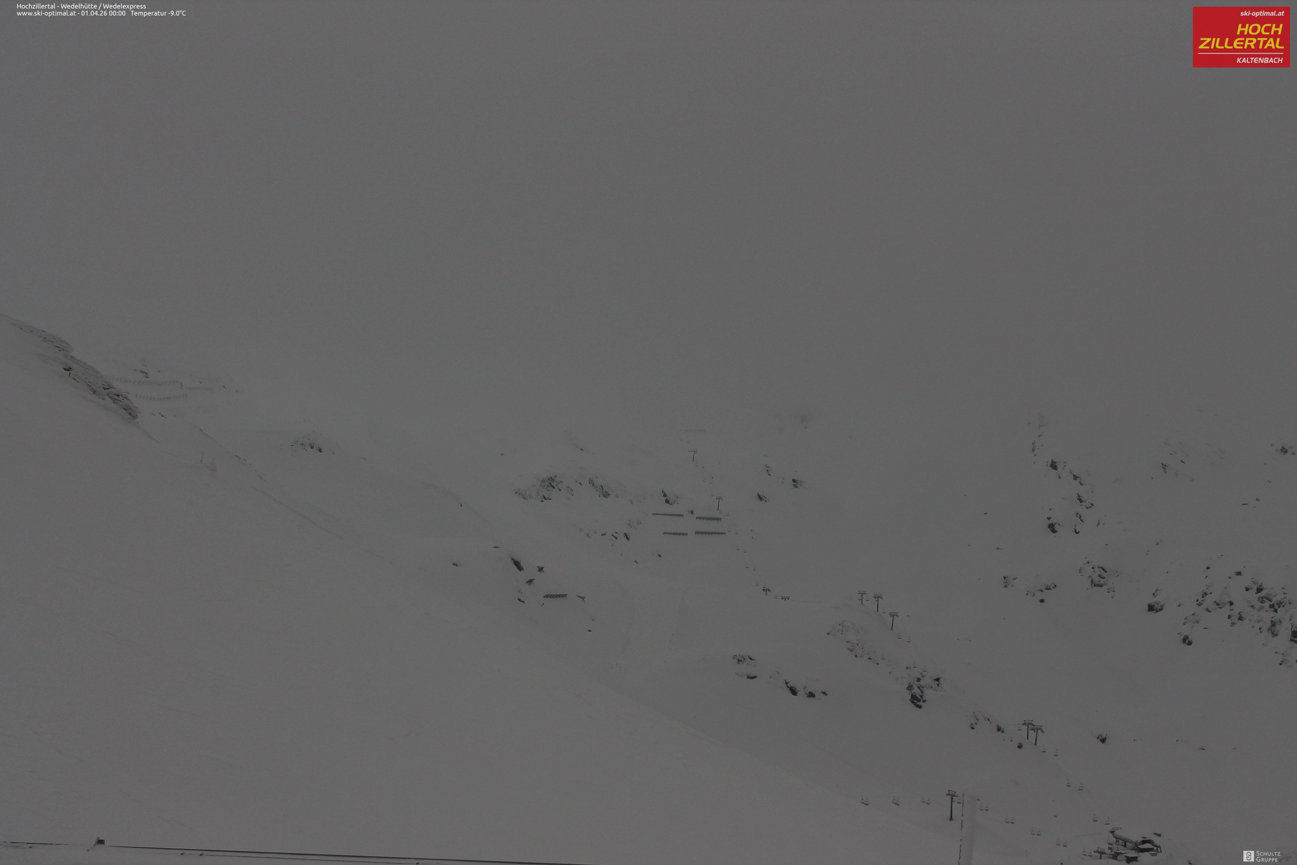 Archiv Foto Webcam Hochzillertal: Blick zur Wedelhütte