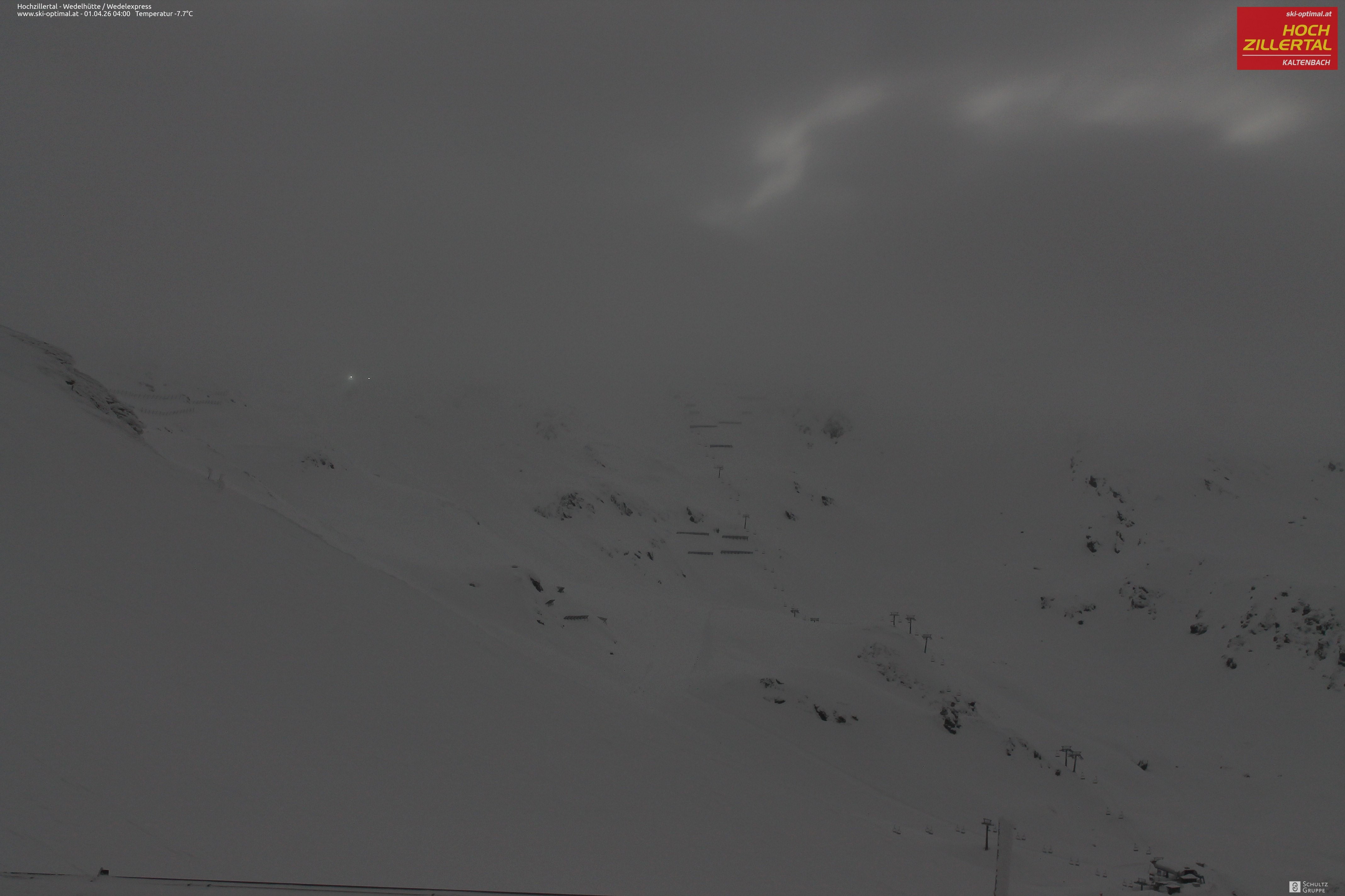 Archiv Foto Webcam Hochzillertal: Blick zur Wedelhütte