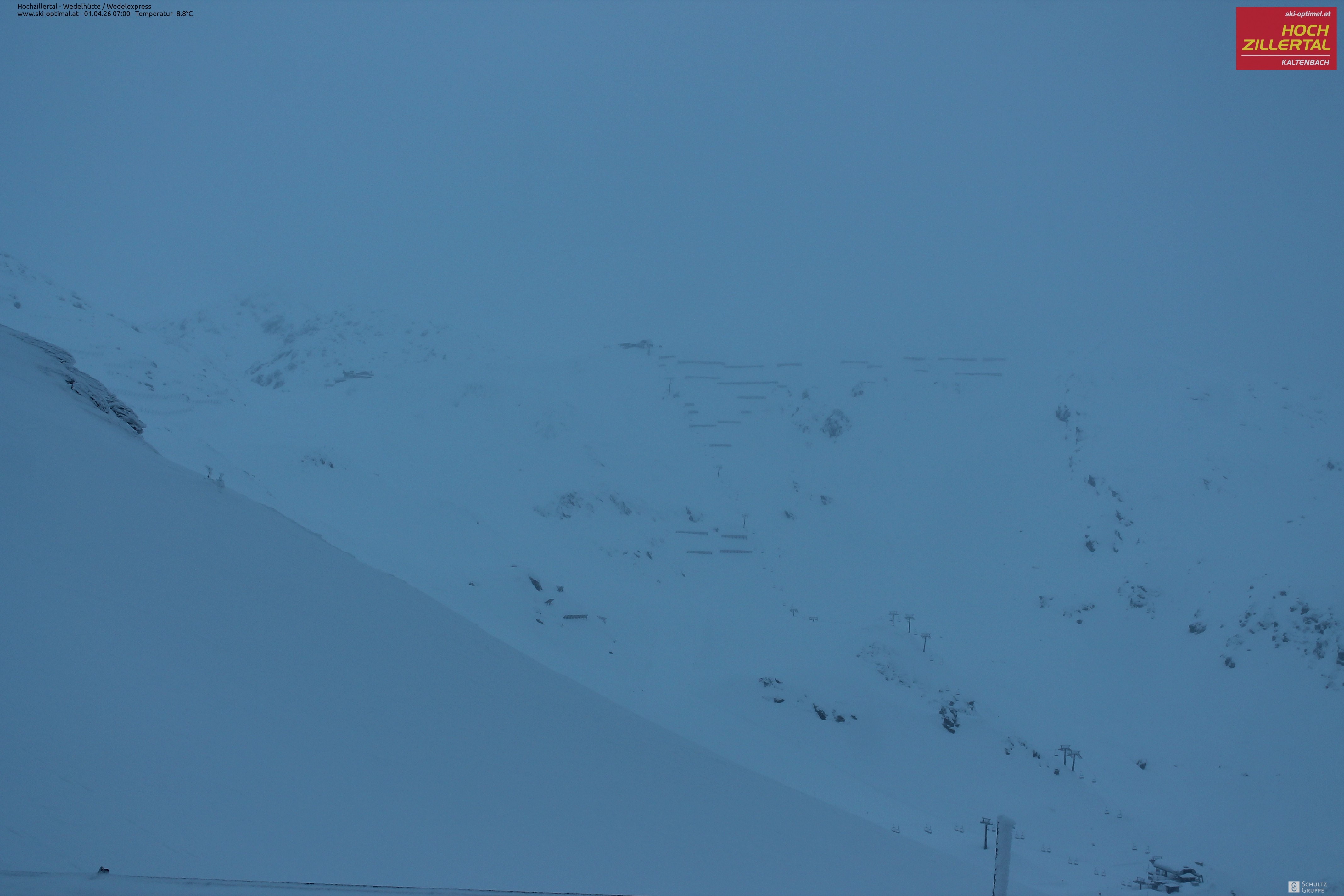Archiv Foto Webcam Hochzillertal: Blick zur Wedelhütte