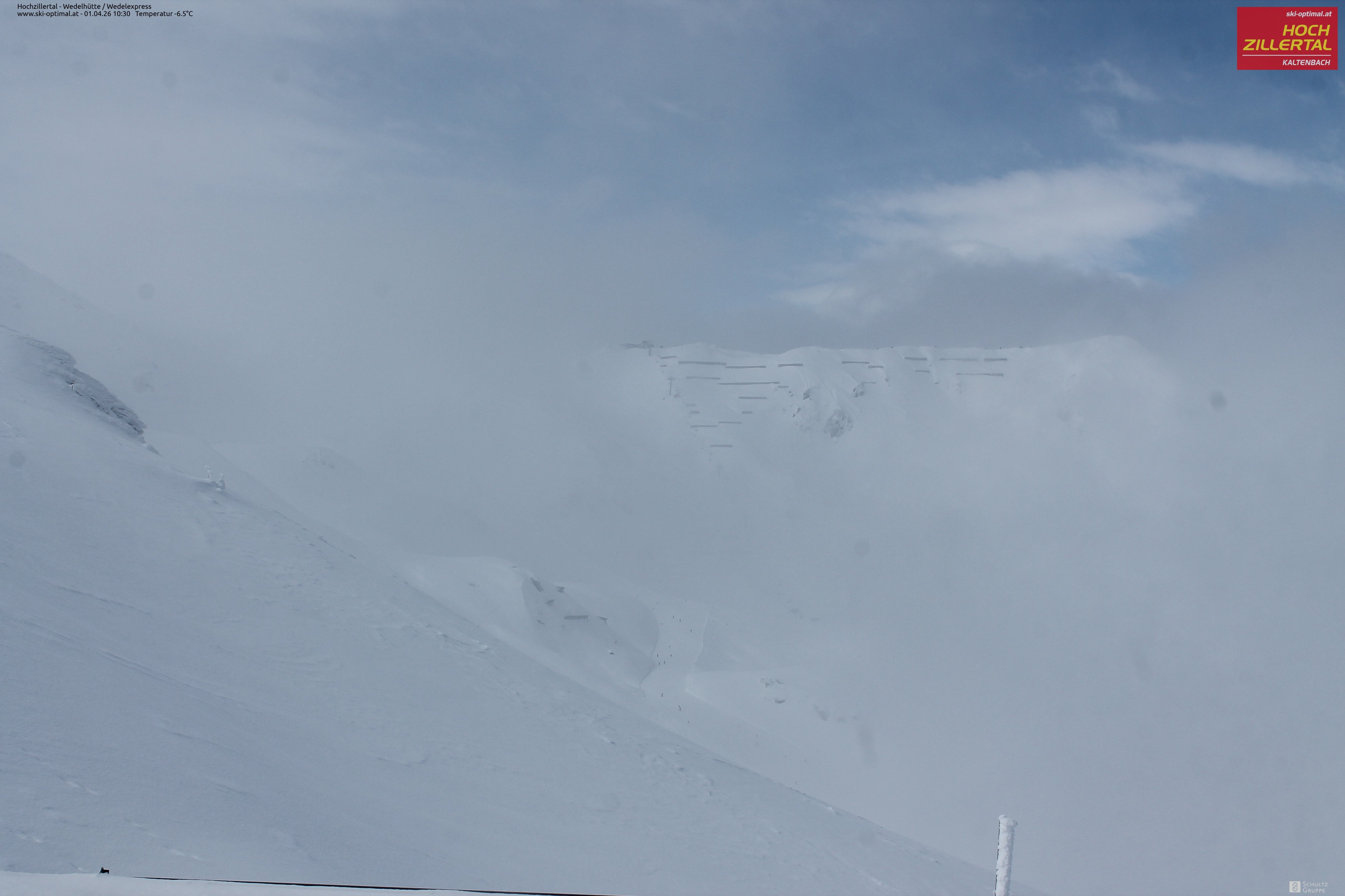 Archiv Foto Webcam Hochzillertal: Blick zur Wedelhütte