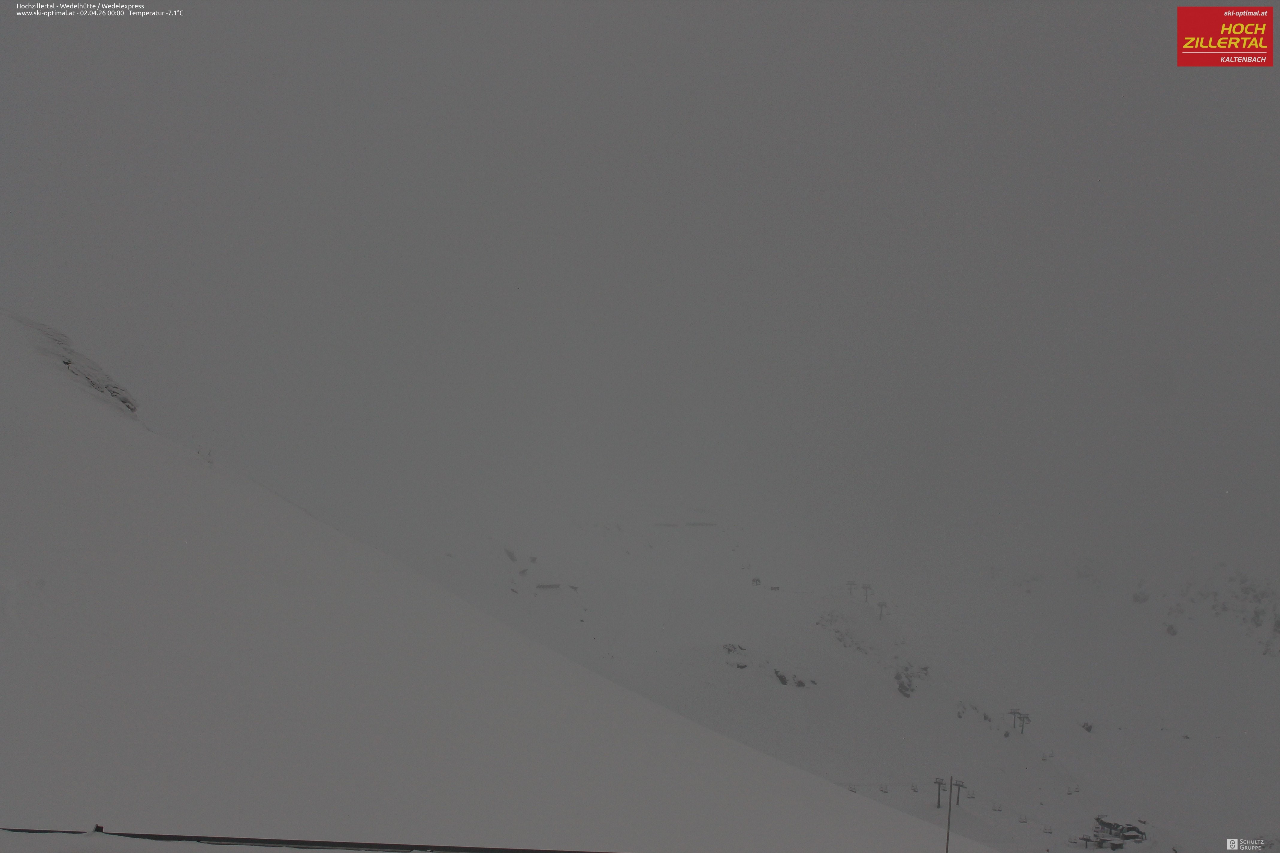 Archiv Foto Webcam Hochzillertal: Blick zur Wedelhütte