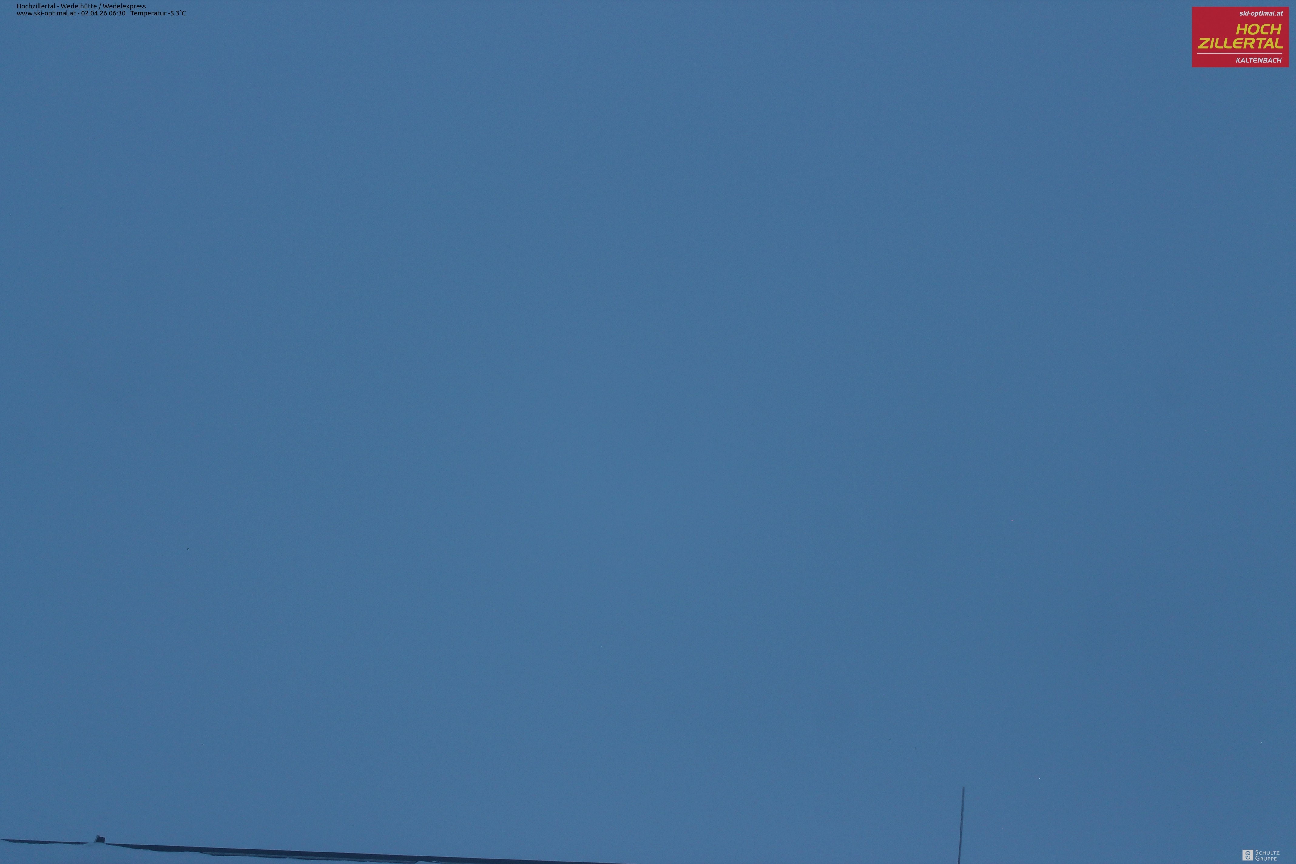 Archiv Foto Webcam Hochzillertal: Blick zur Wedelhütte