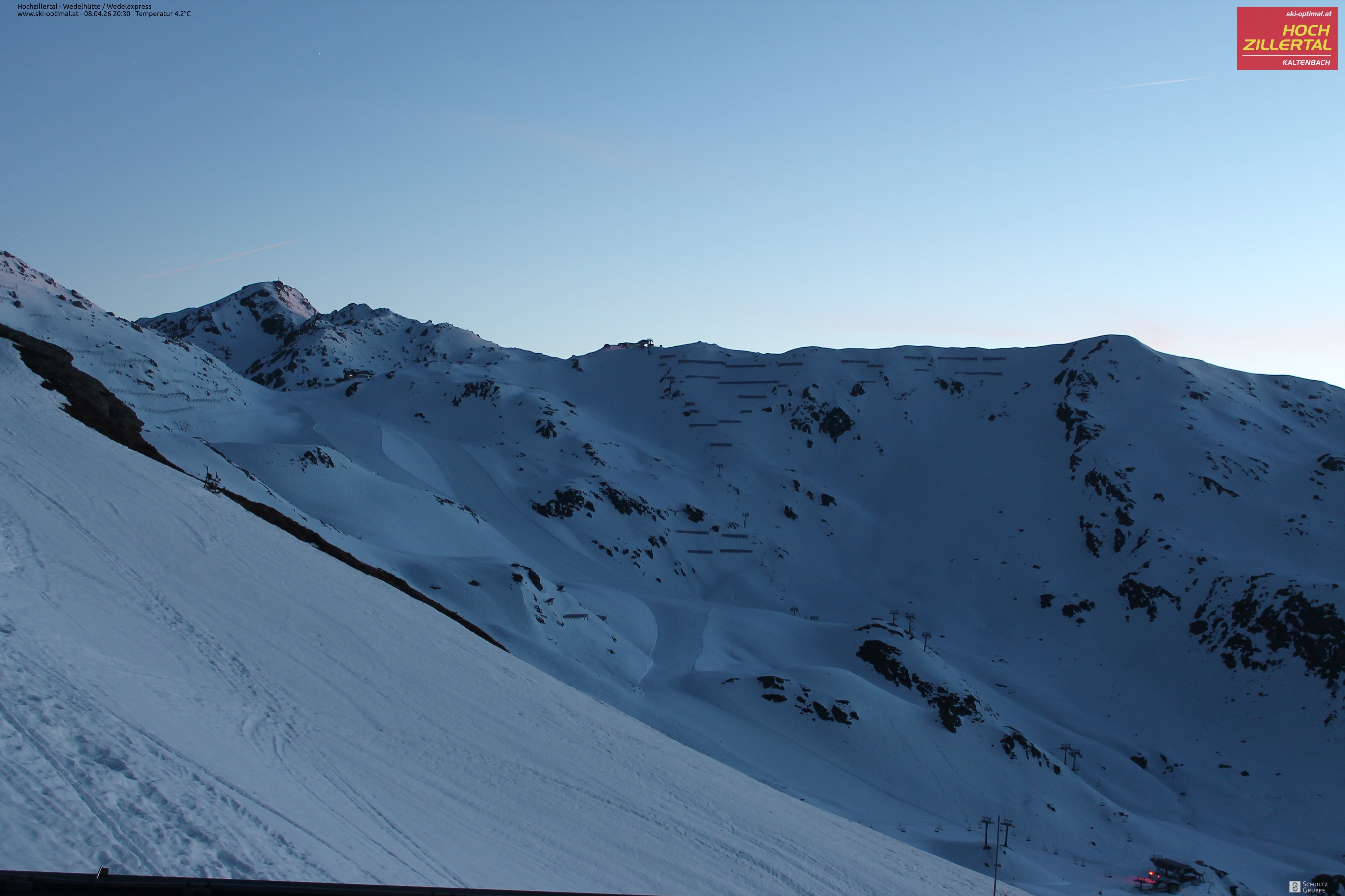Archiv Foto Webcam Hochzillertal: Blick zur Wedelhütte