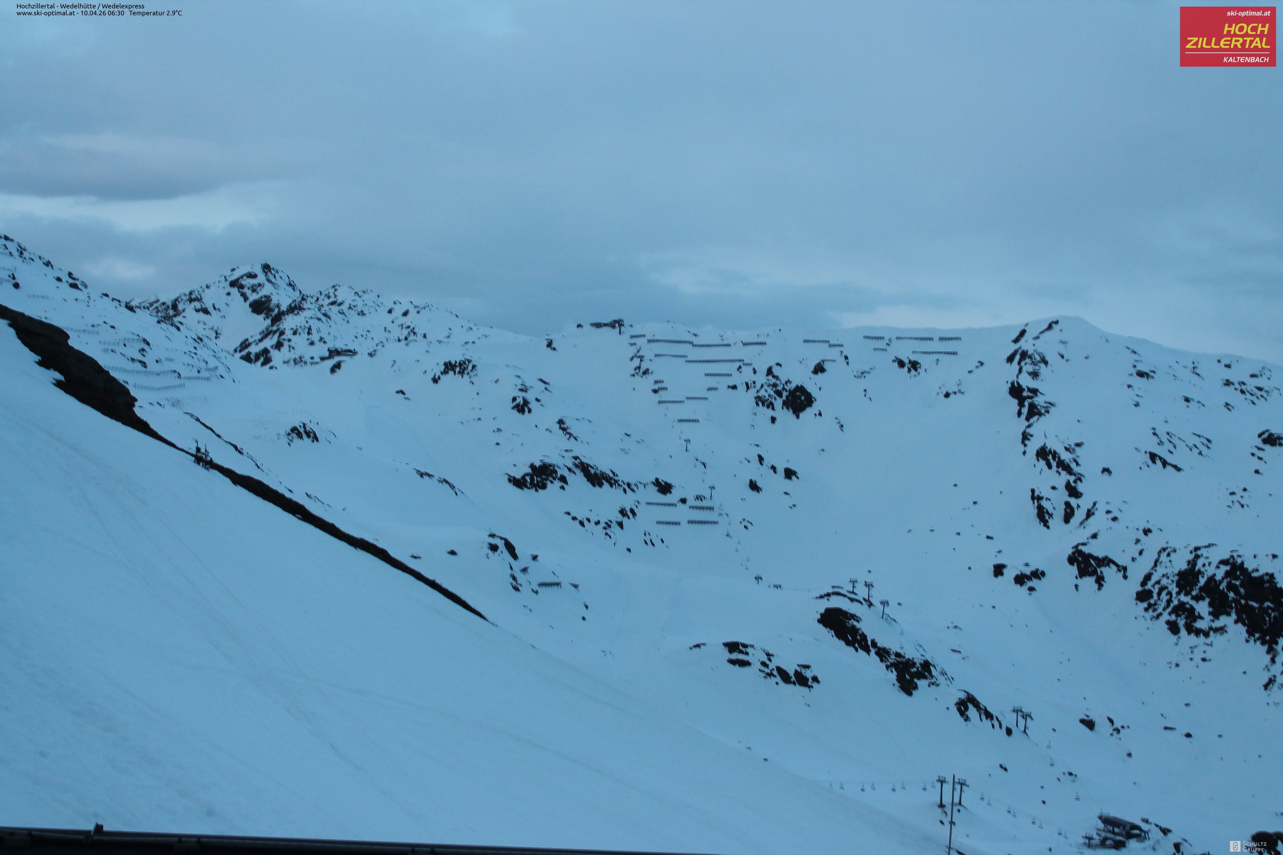 Archiv Foto Webcam Hochzillertal: Blick zur Wedelhütte