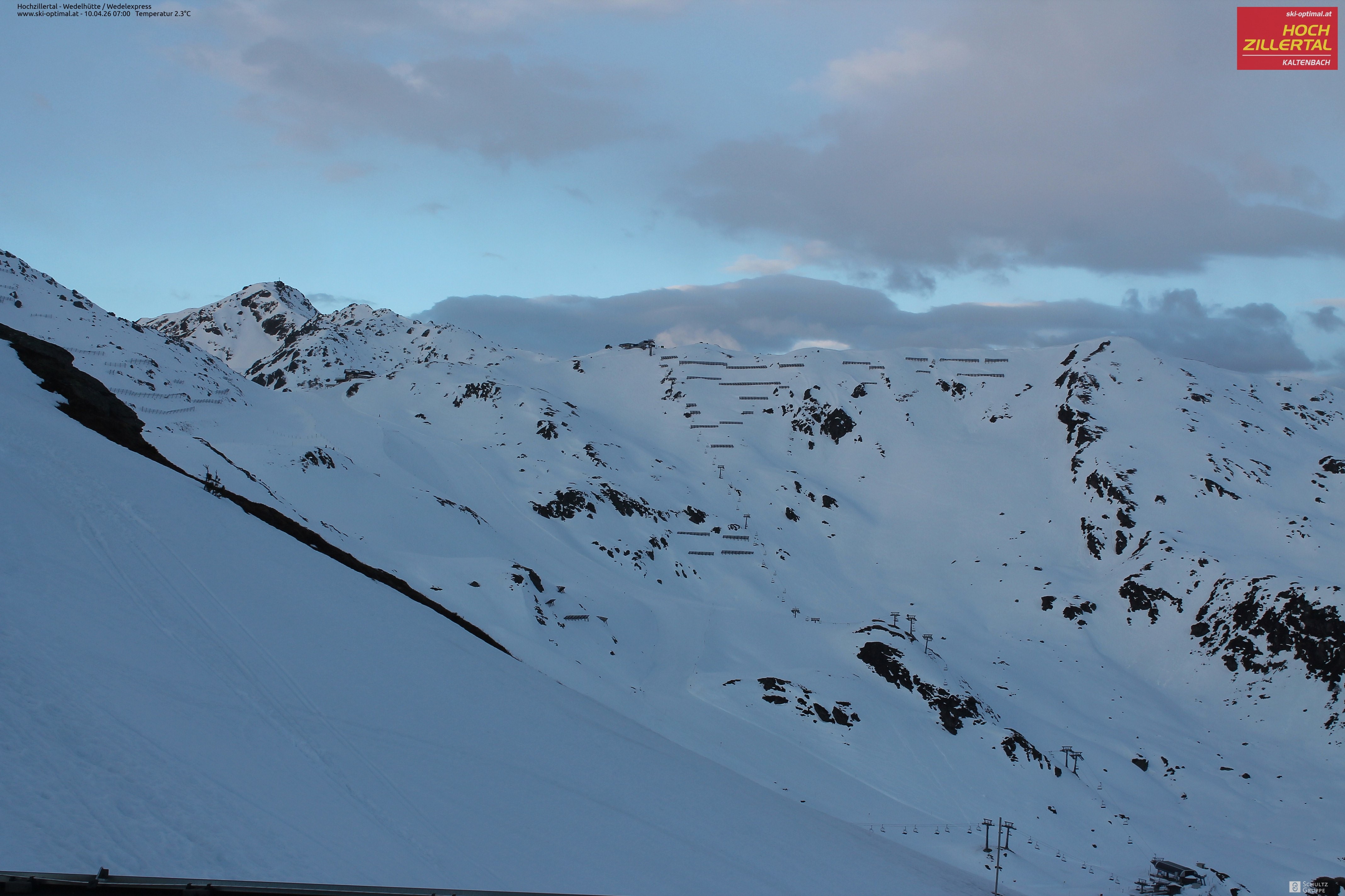 Archiv Foto Webcam Hochzillertal: Blick zur Wedelhütte