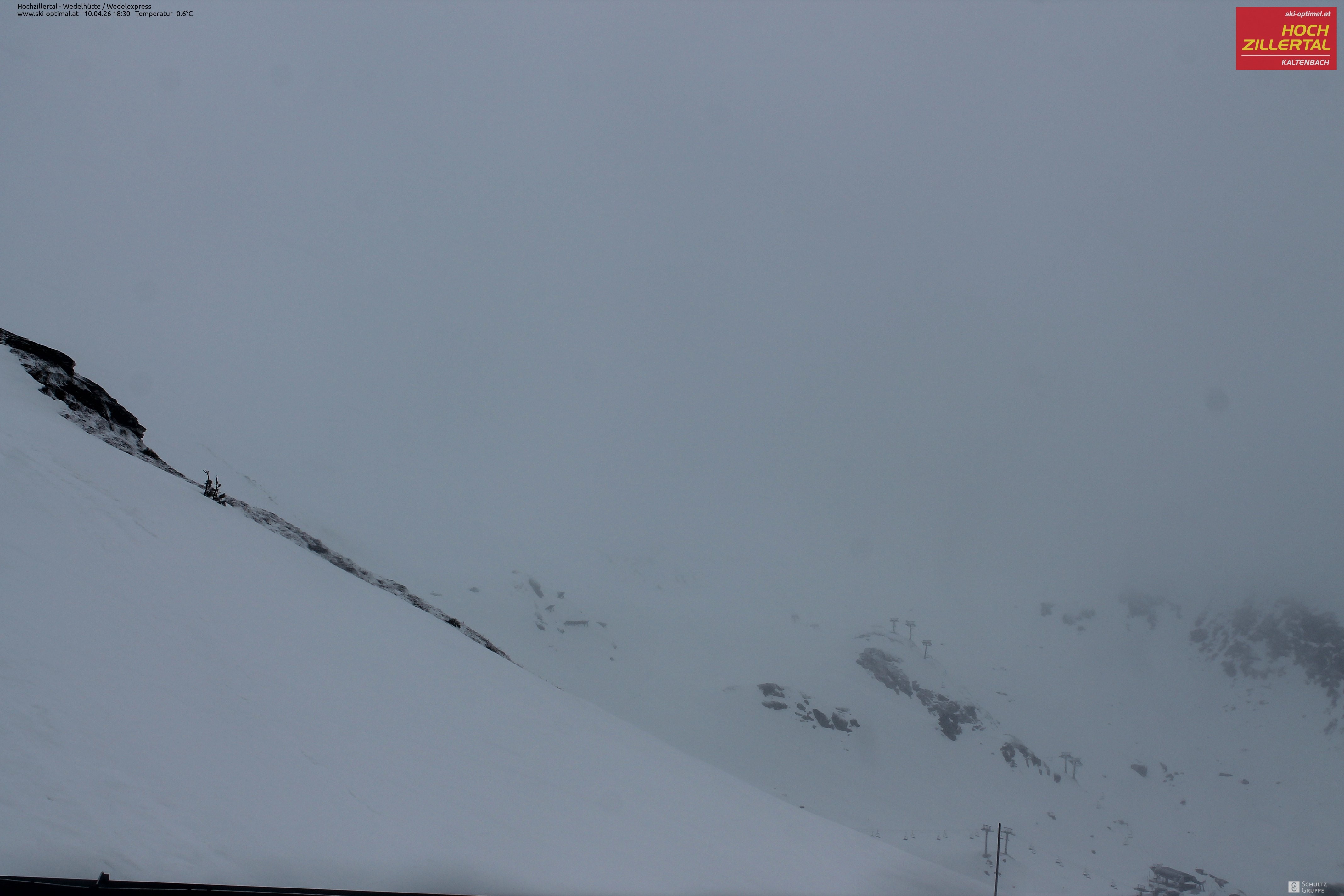 Archiv Foto Webcam Hochzillertal: Blick zur Wedelhütte