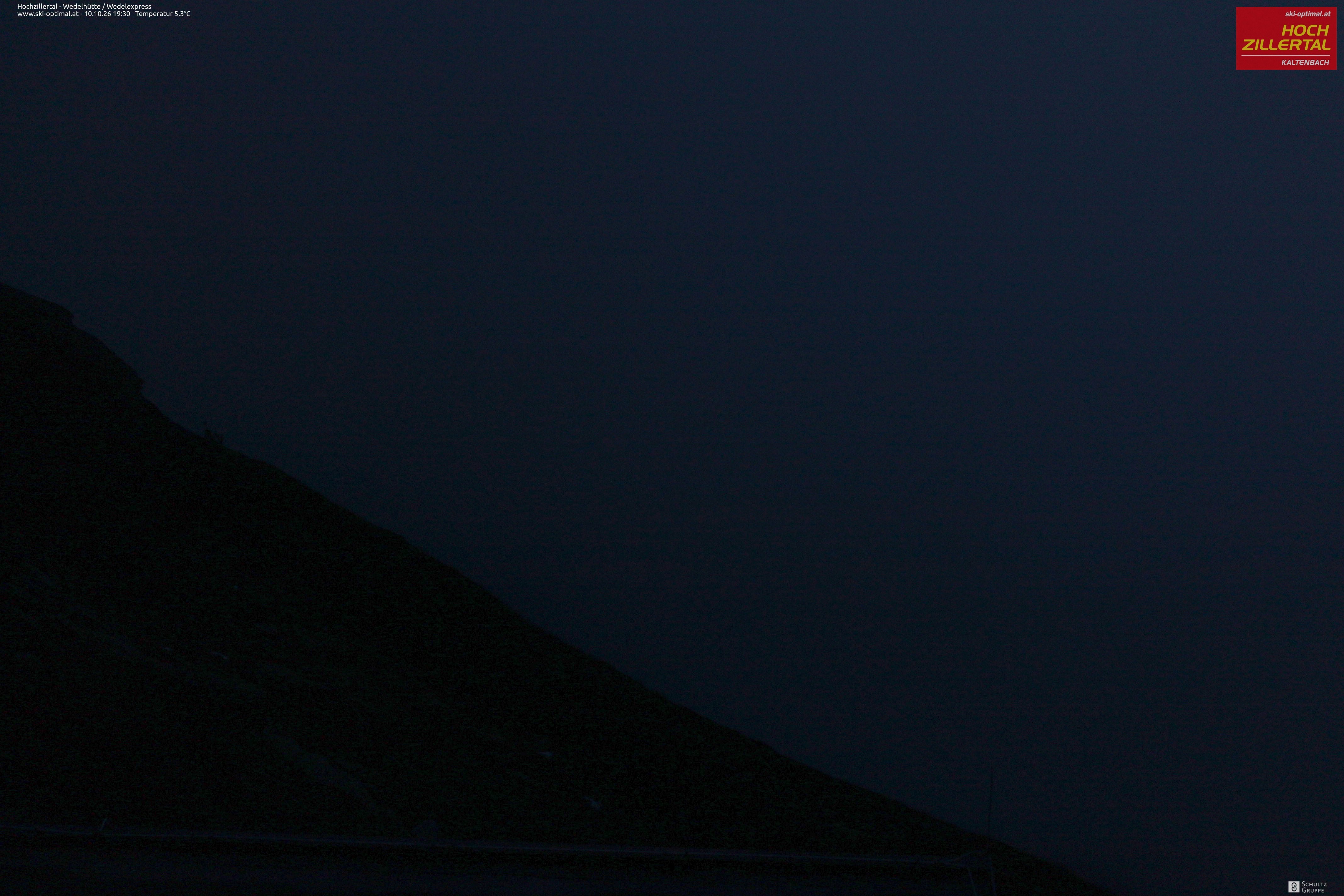 Archiv Foto Webcam Hochzillertal: Blick zur Wedelhütte