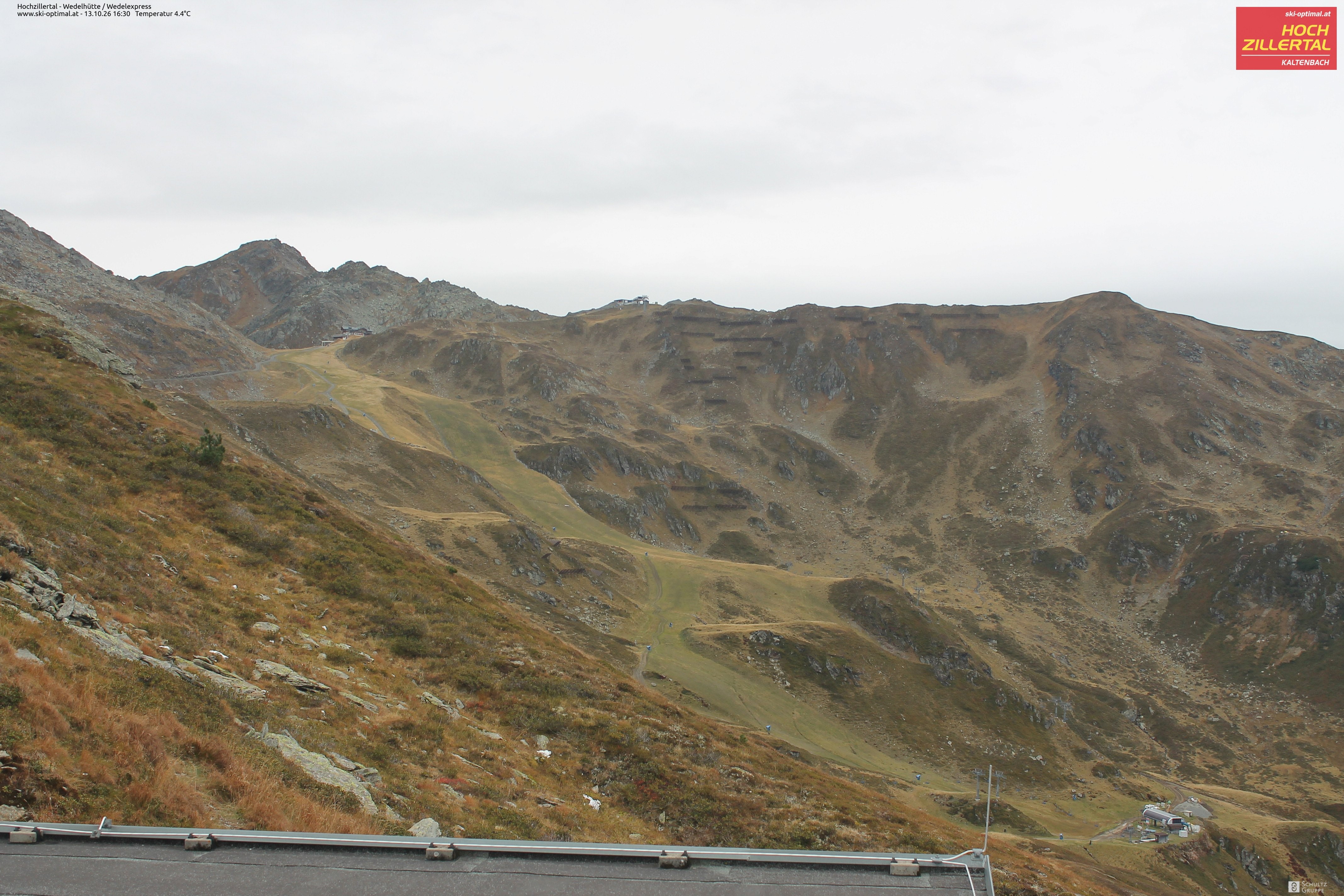 Archiv Foto Webcam Hochzillertal: Blick zur Wedelhütte