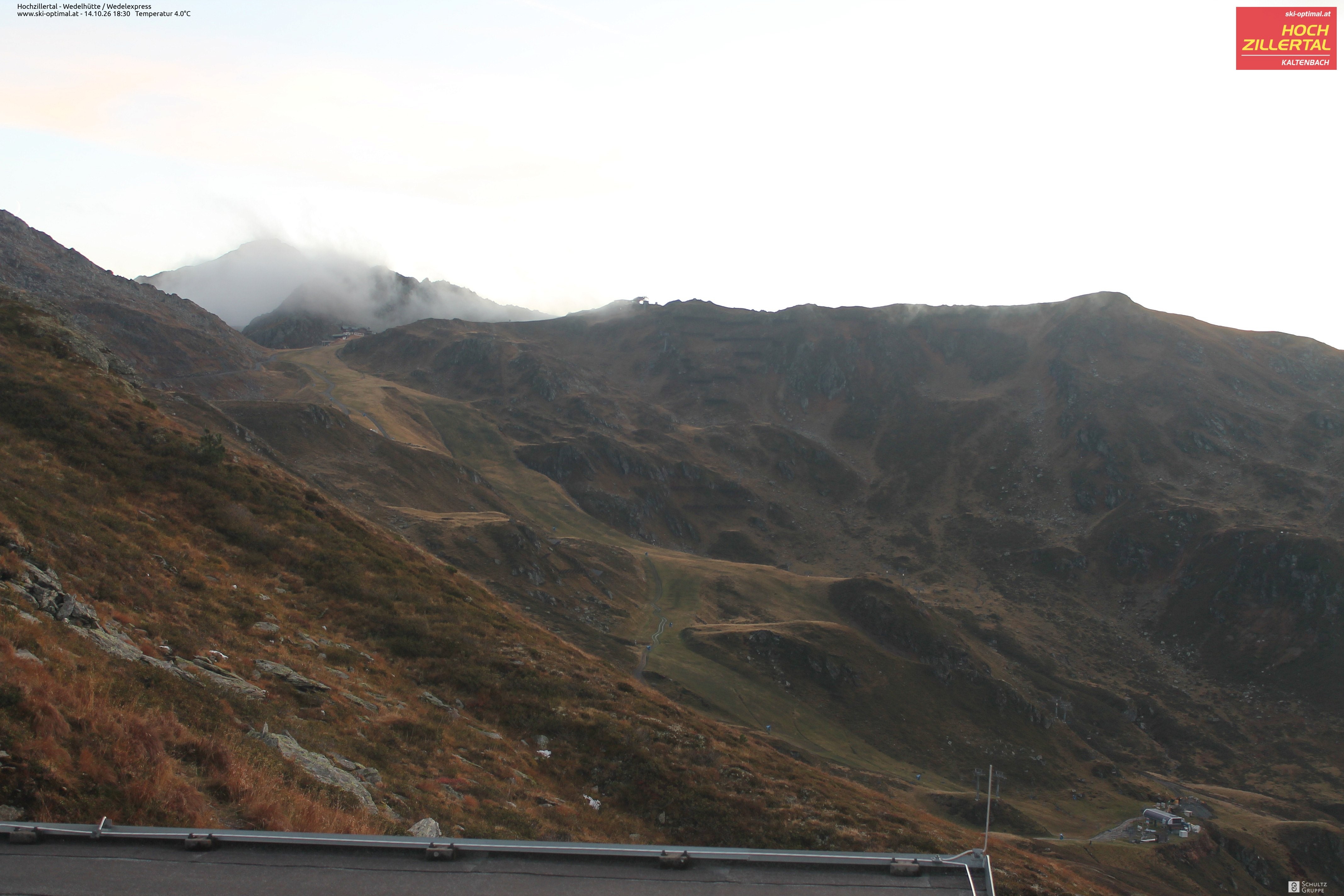 Archiv Foto Webcam Hochzillertal: Blick zur Wedelhütte