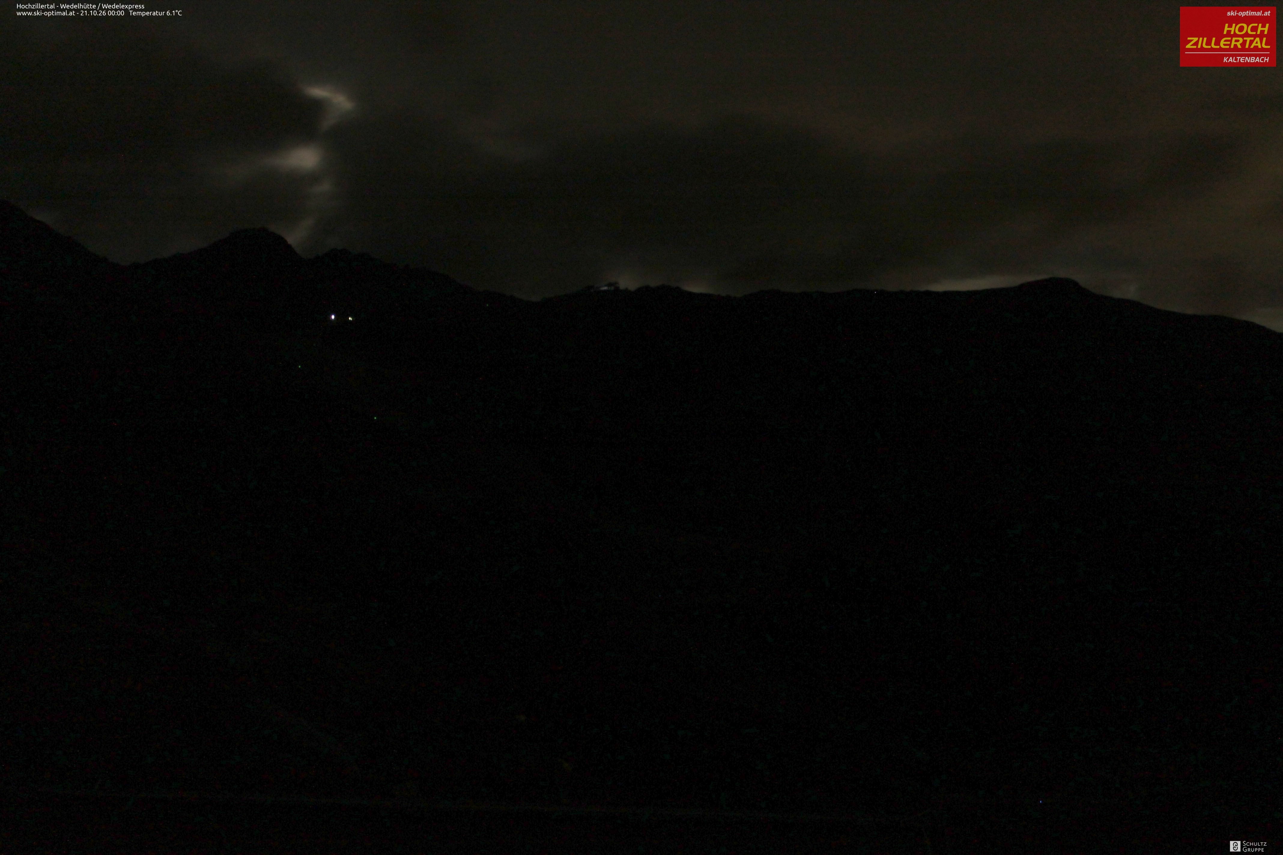 Archiv Foto Webcam Hochzillertal: Blick zur Wedelhütte