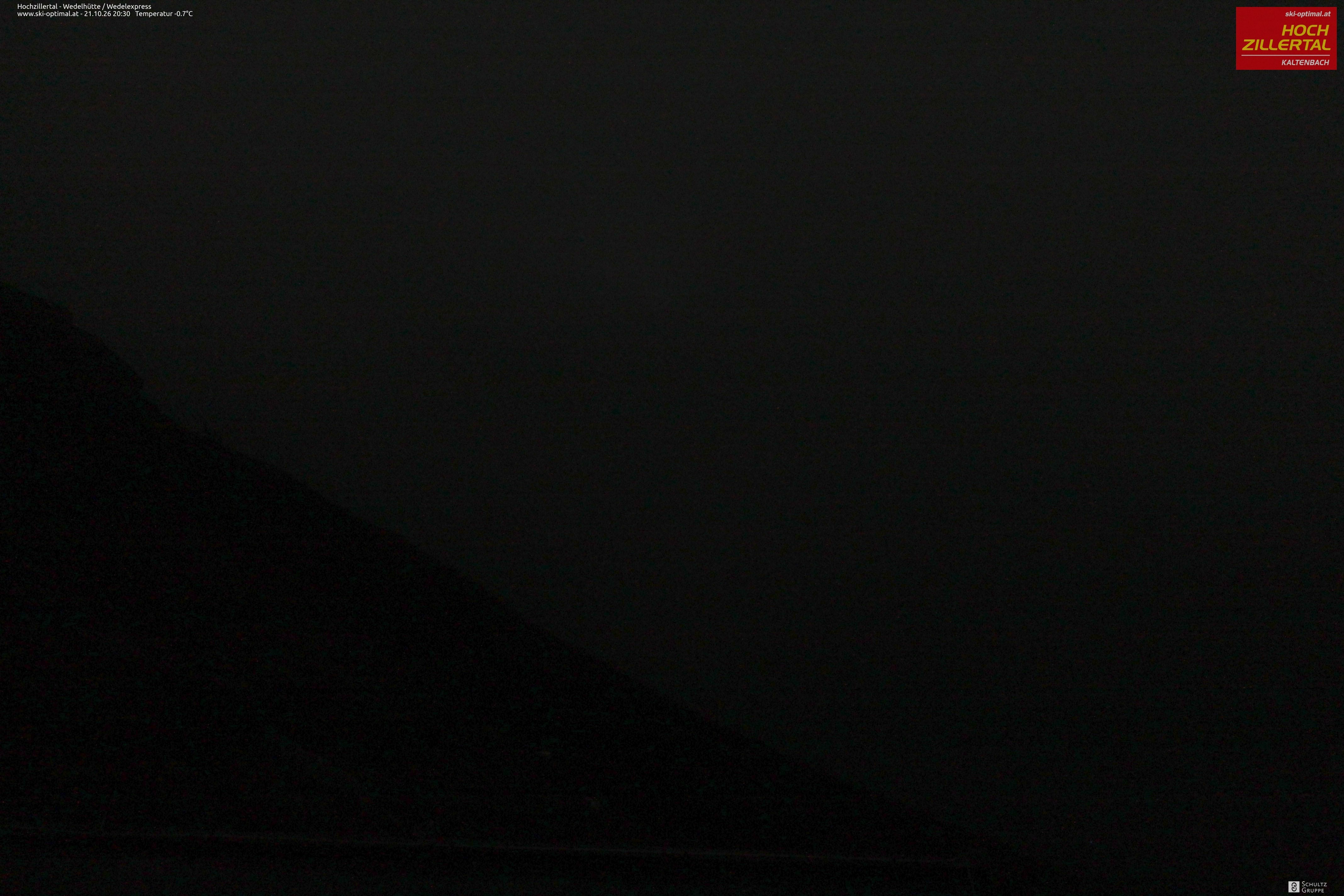Archiv Foto Webcam Hochzillertal: Blick zur Wedelhütte