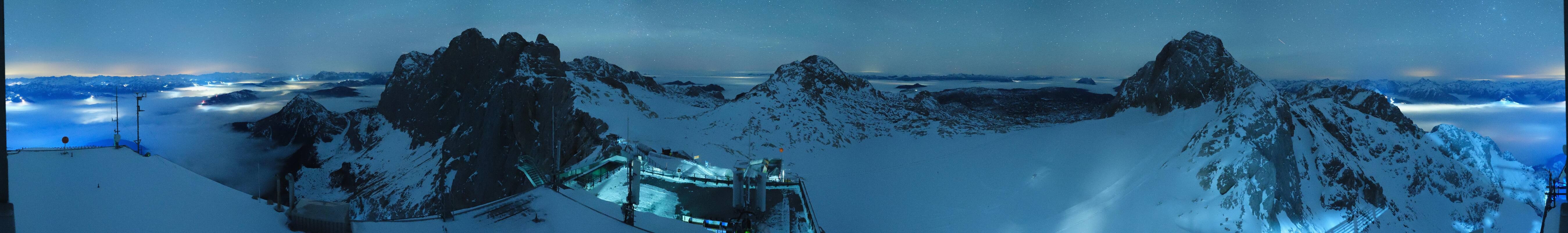 Archiv Foto Webcam Dachstein Gletscher: Panoramablick von der Bergstation