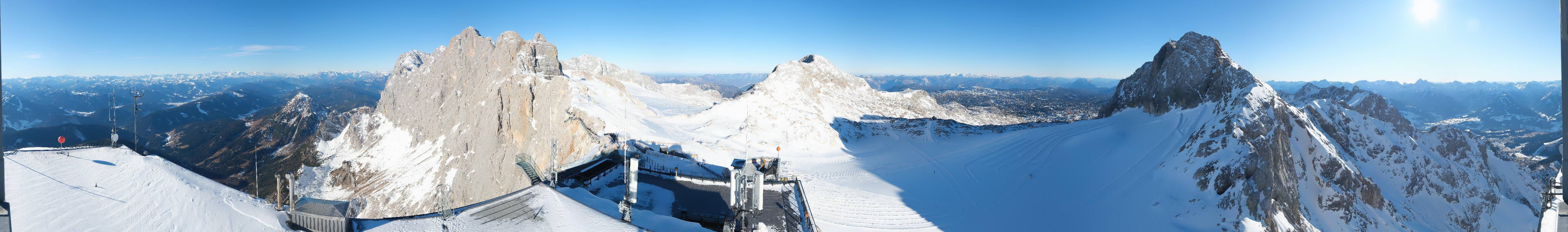 Archiv Foto Webcam Dachstein Gletscher: Panoramablick von der Bergstation