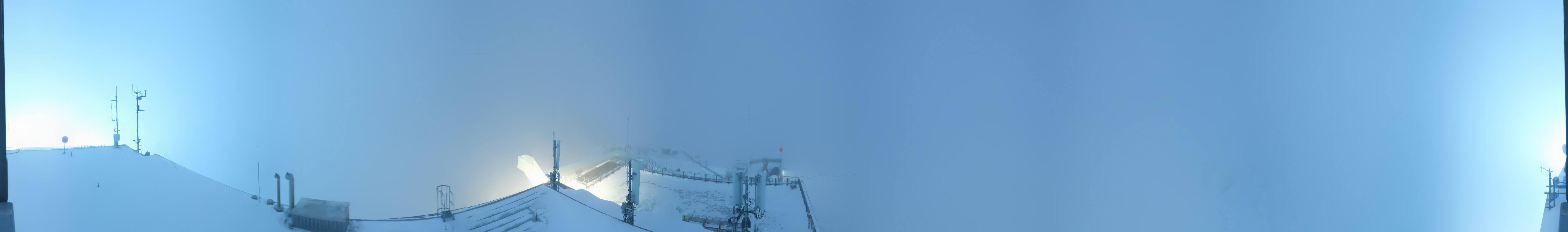 Archiv Foto Webcam Dachstein Gletscher: Panoramablick von der Bergstation