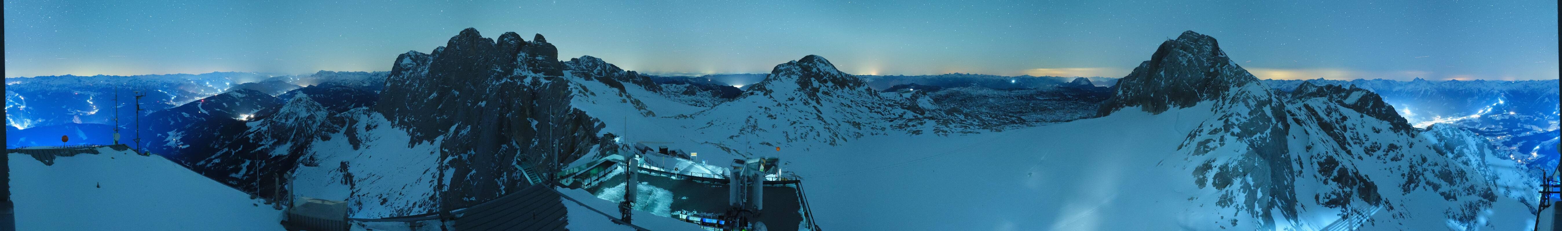 Archiv Foto Webcam Dachstein Gletscher: Panoramablick von der Bergstation
