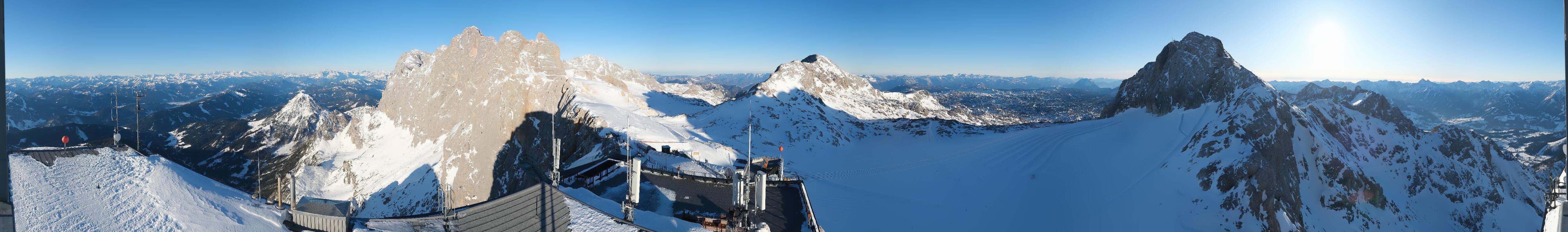 Archiv Foto Webcam Dachstein Gletscher: Panoramablick von der Bergstation
