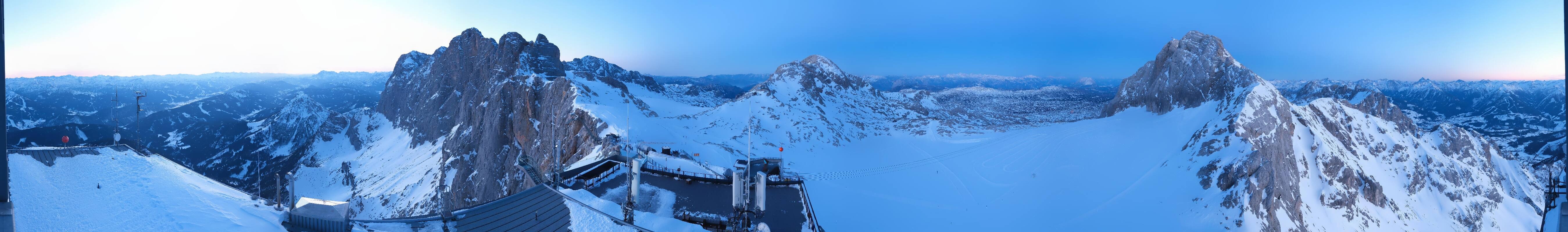 Archiv Foto Webcam Dachstein Gletscher: Panoramablick von der Bergstation