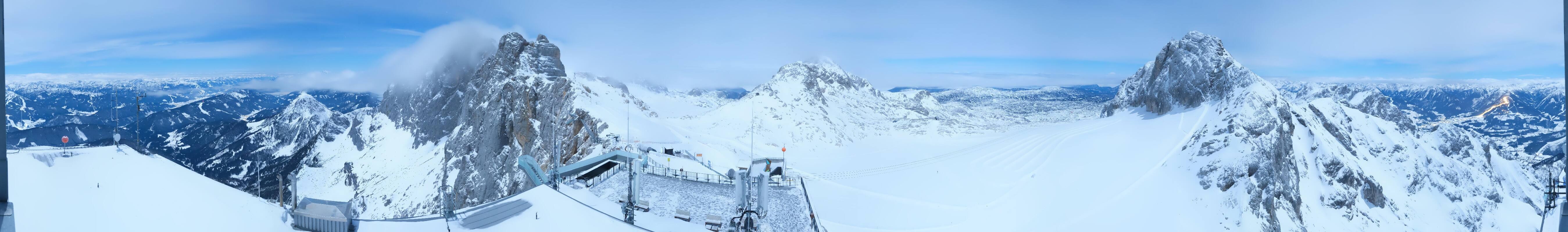 Archiv Foto Webcam Dachstein Gletscher: Panoramablick von der Bergstation