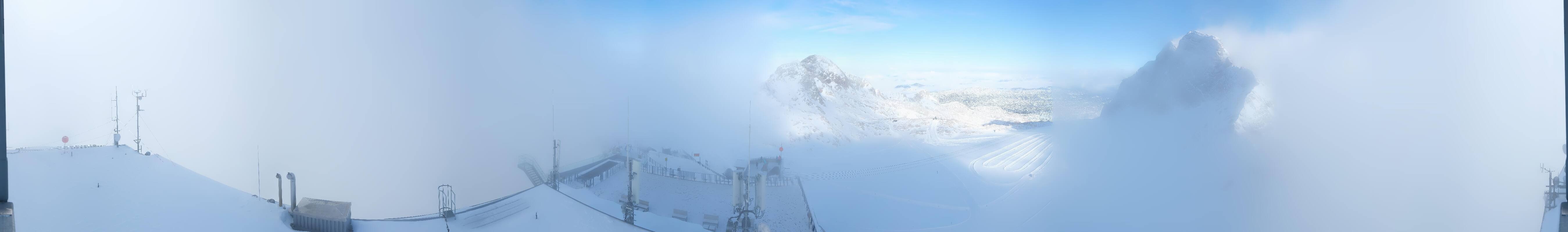 Archiv Foto Webcam Dachstein Gletscher: Panoramablick von der Bergstation