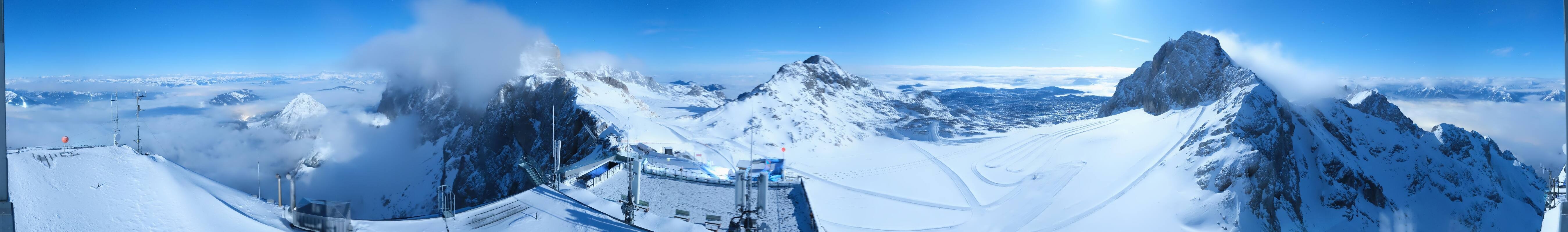 Archiv Foto Webcam Dachstein Gletscher: Panoramablick von der Bergstation