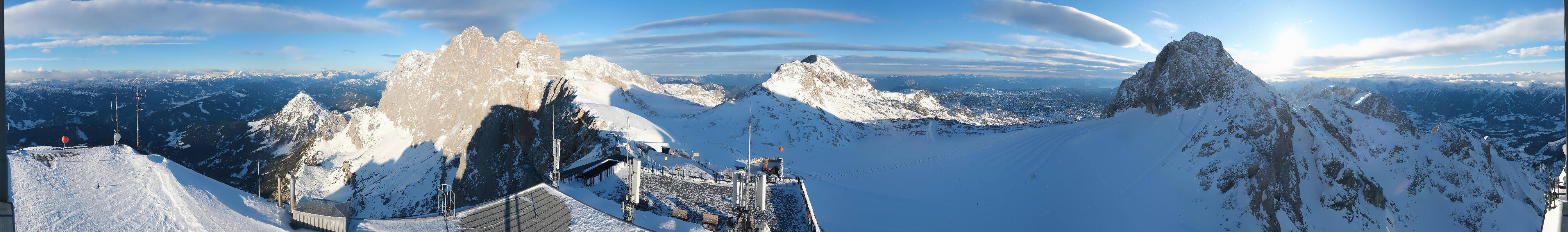 Archiv Foto Webcam Dachstein Gletscher: Panoramablick von der Bergstation