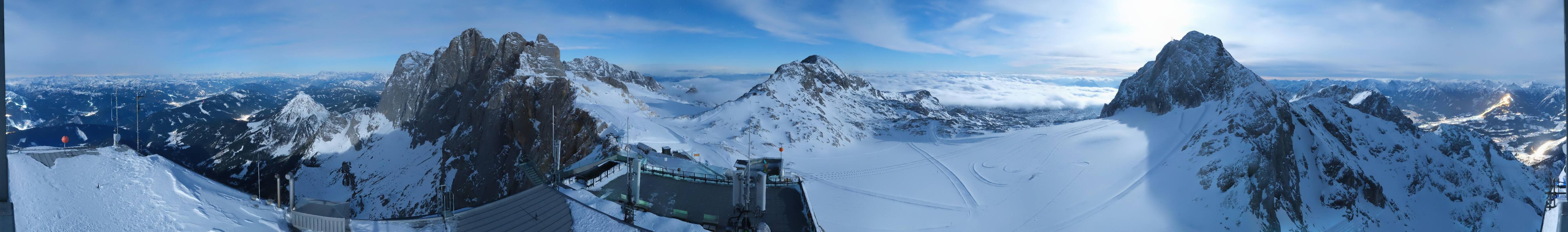 Archiv Foto Webcam Dachstein Gletscher: Panoramablick von der Bergstation