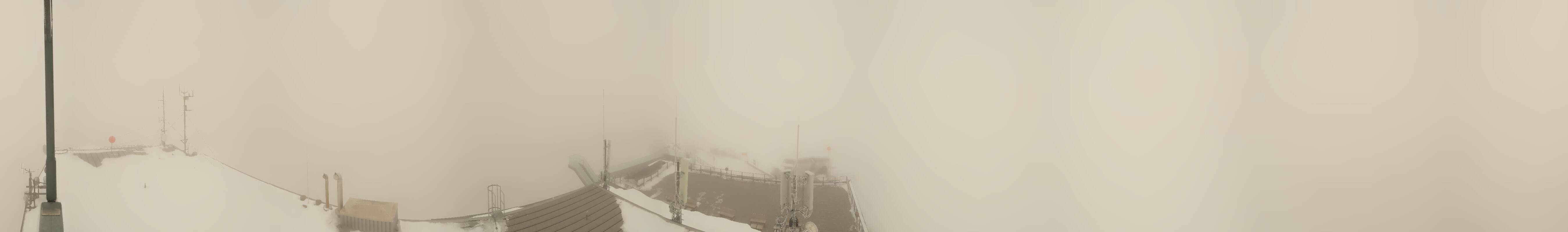 Archiv Foto Webcam Dachstein Gletscher: Panoramablick von der Bergstation