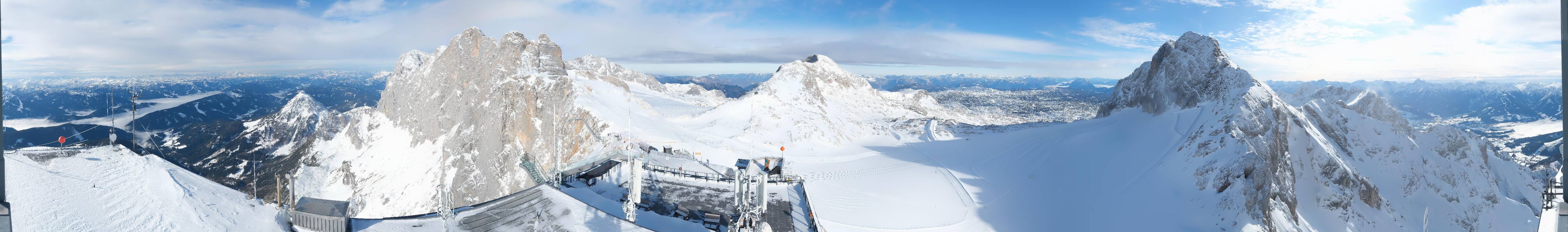 Archiv Foto Webcam Dachstein Gletscher: Panoramablick von der Bergstation