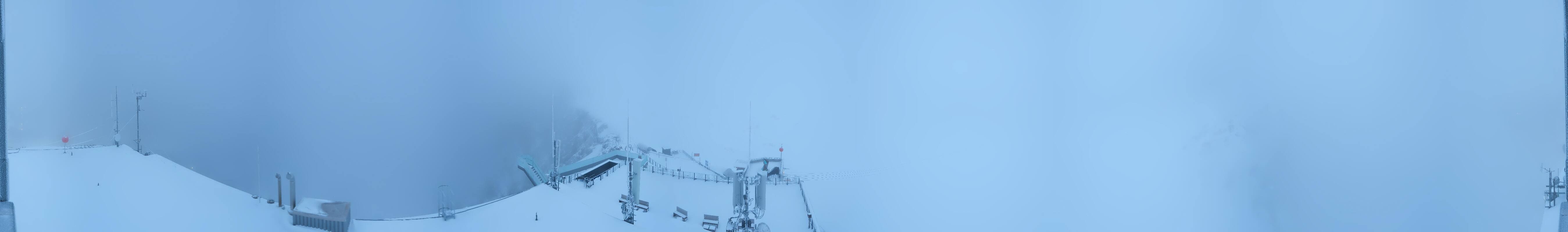 Archiv Foto Webcam Dachstein Gletscher: Panoramablick von der Bergstation