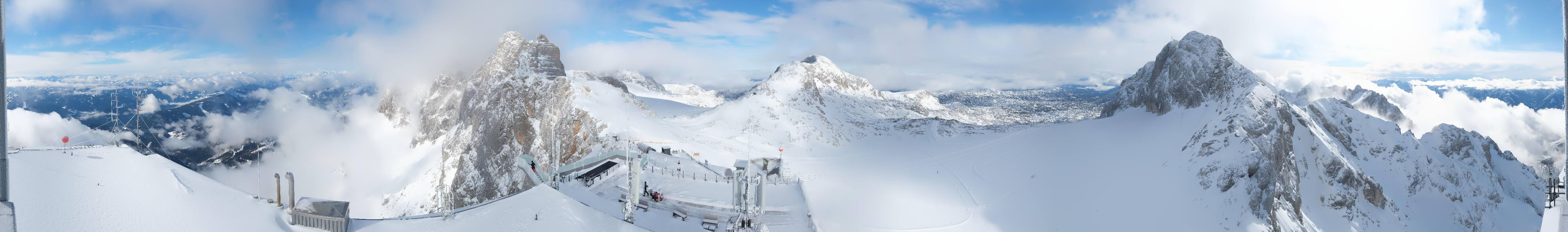 Archiv Foto Webcam Dachstein Gletscher: Panoramablick von der Bergstation