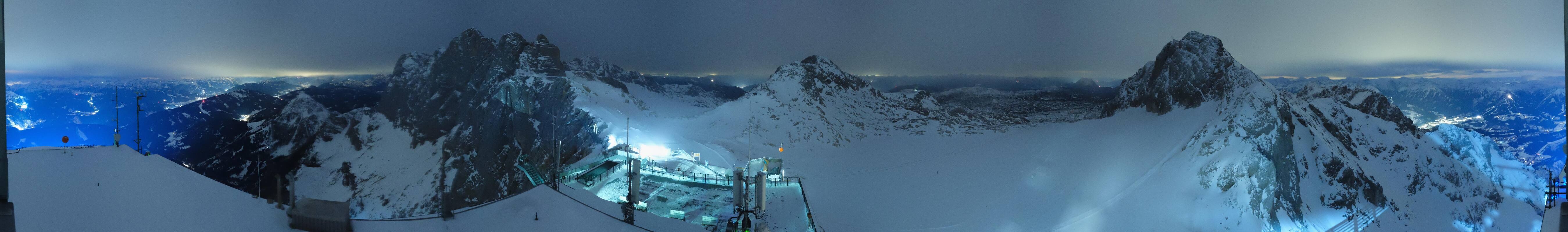 Archiv Foto Webcam Dachstein Gletscher: Panoramablick von der Bergstation