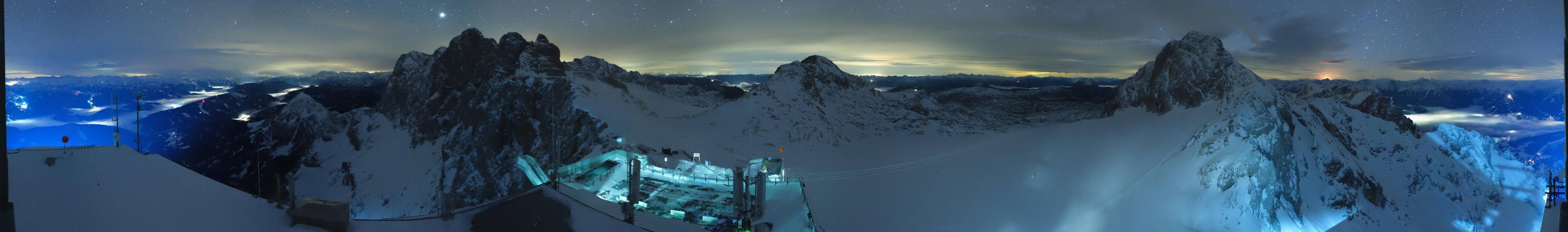Archiv Foto Webcam Dachstein Gletscher: Panoramablick von der Bergstation