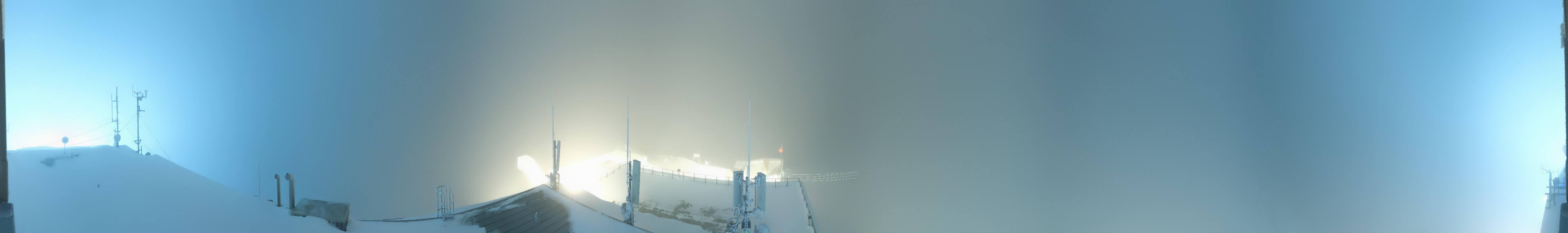 Archiv Foto Webcam Dachstein Gletscher: Panoramablick von der Bergstation