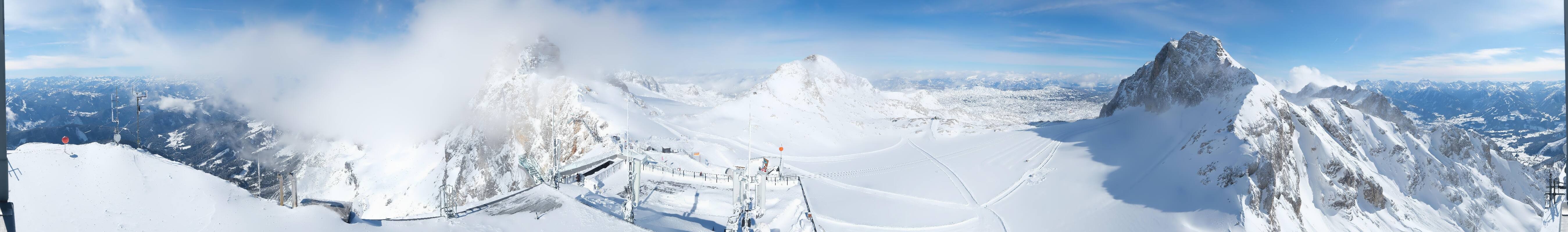 Archiv Foto Webcam Dachstein Gletscher: Panoramablick von der Bergstation